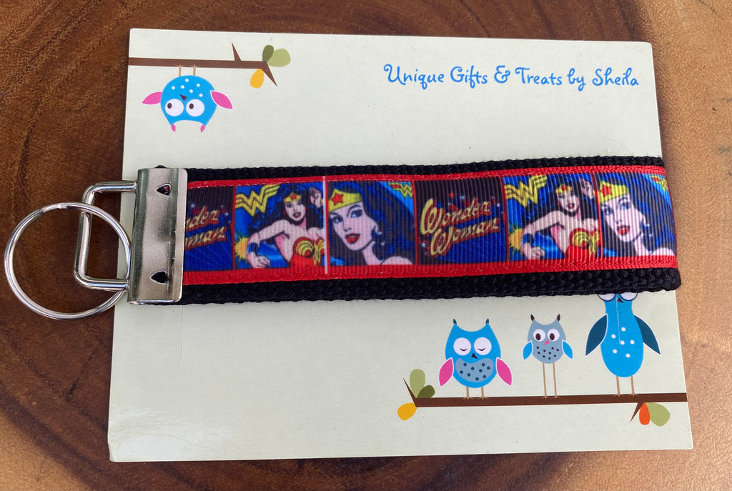 Wonder Woman Keychain; Keyfob