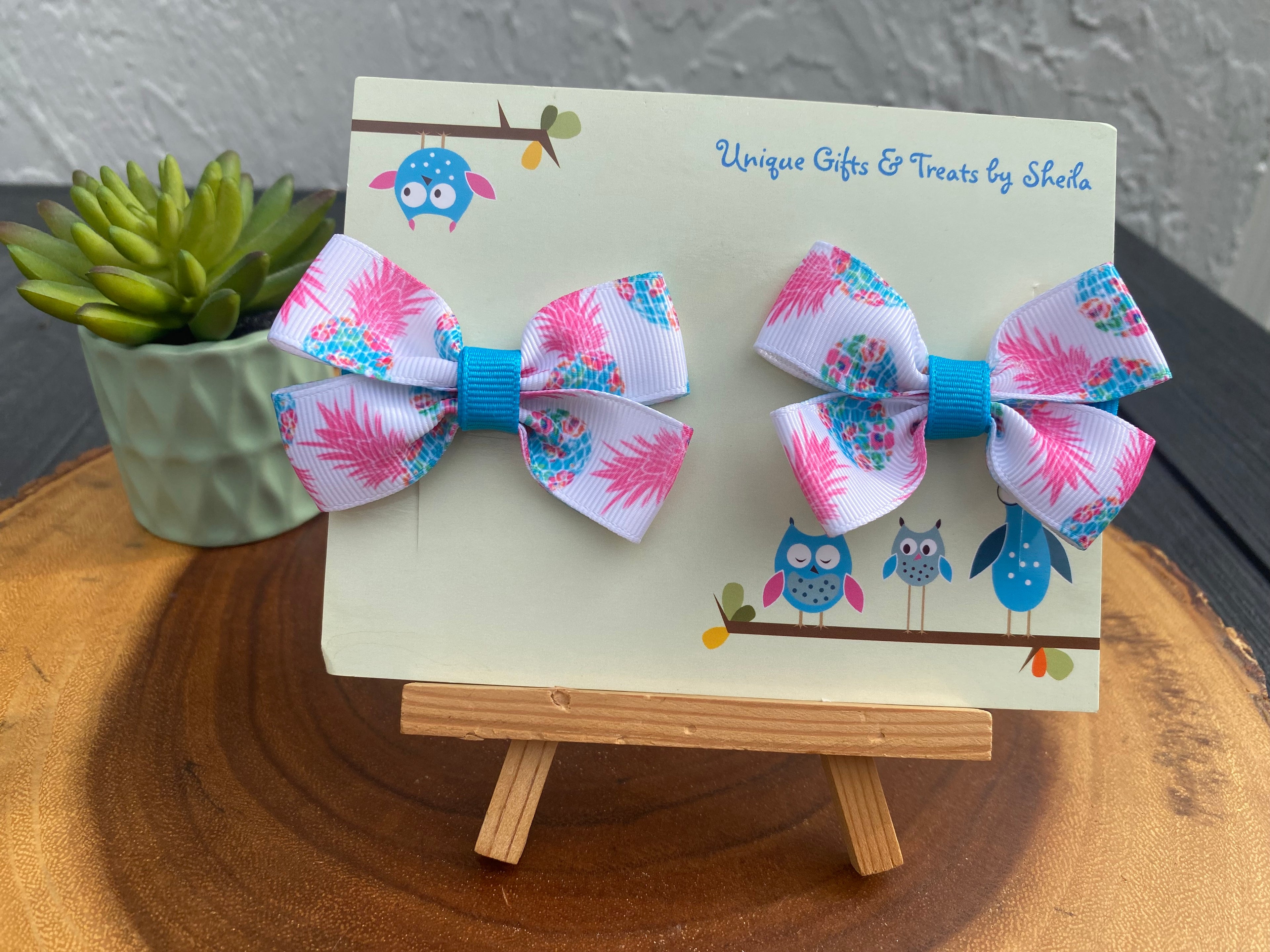 Lilly Pineapple Hairbows