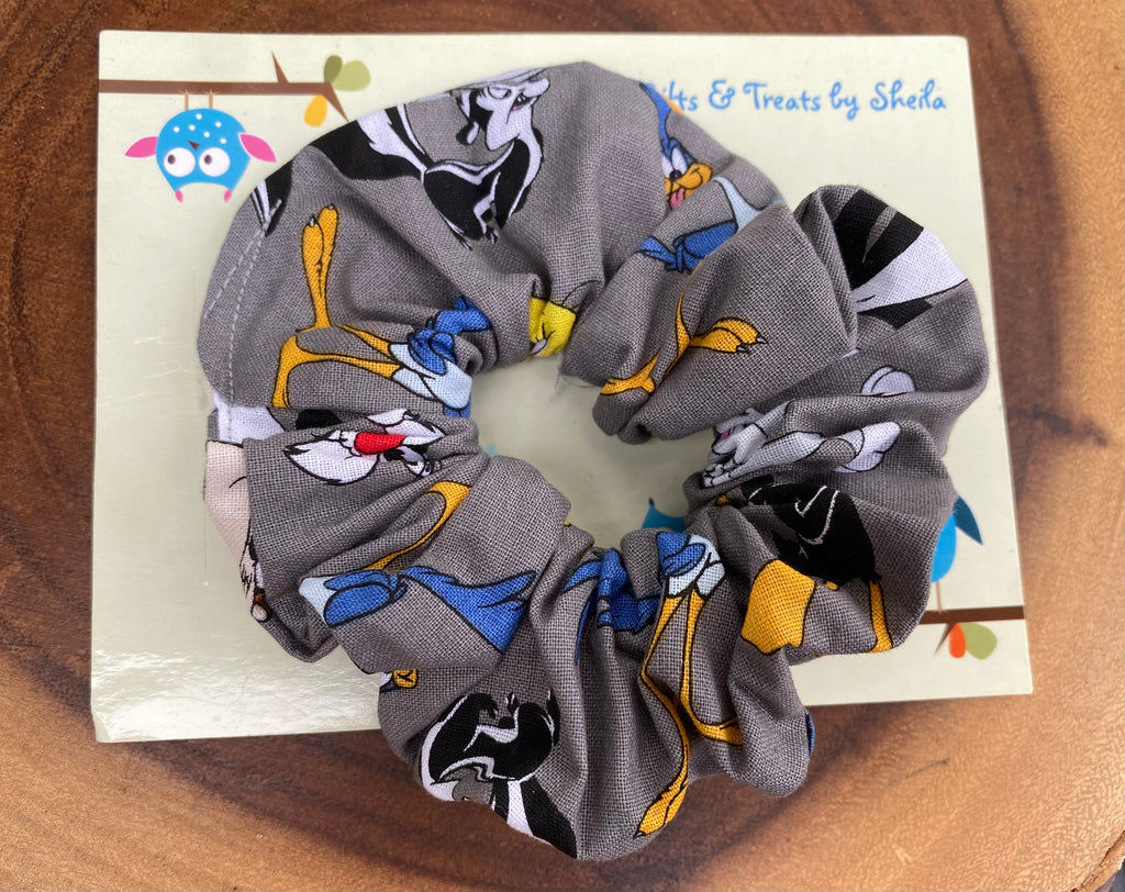 Looney Scrunchie