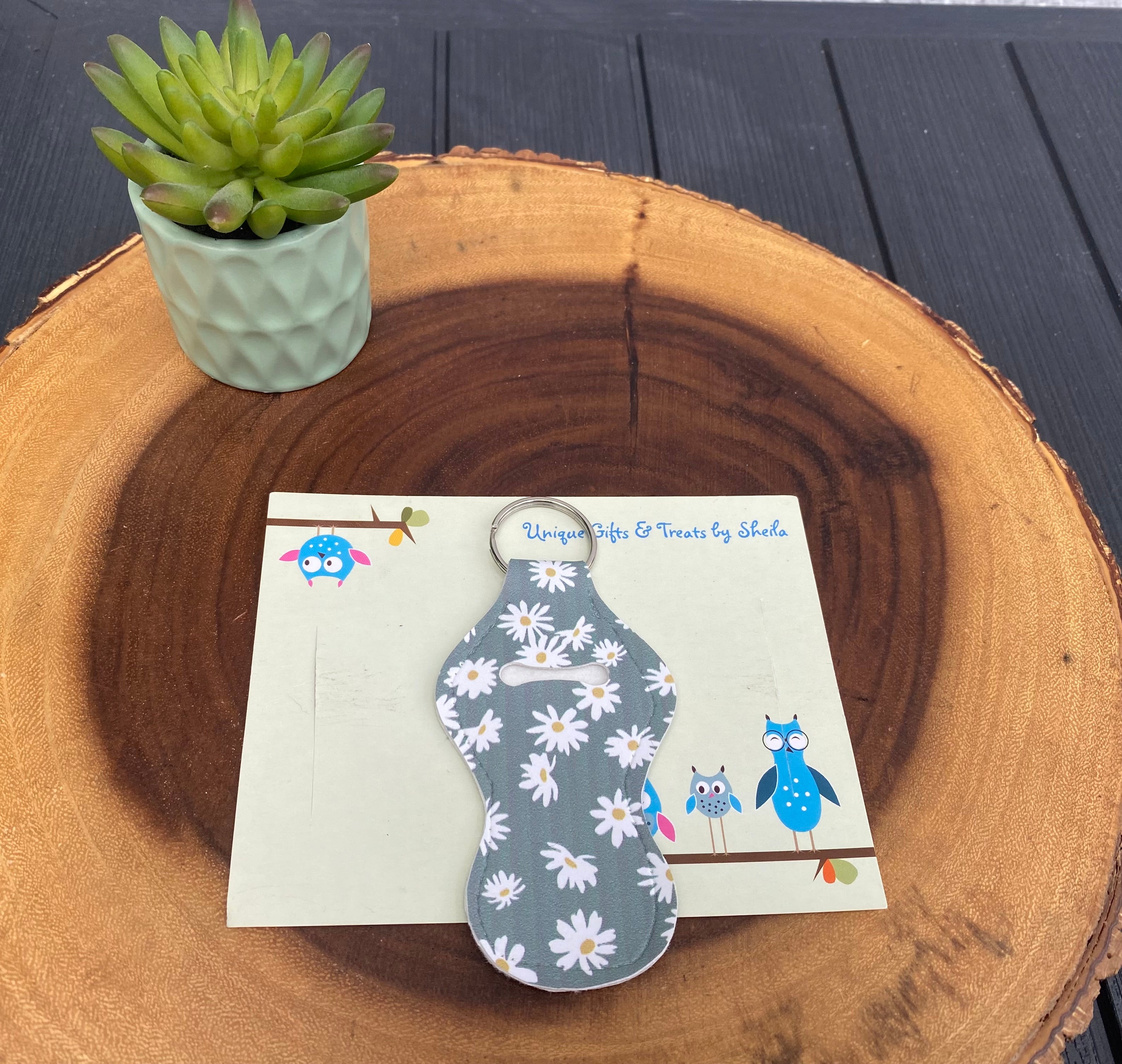 Daisy; Flower Lip Balm Holder