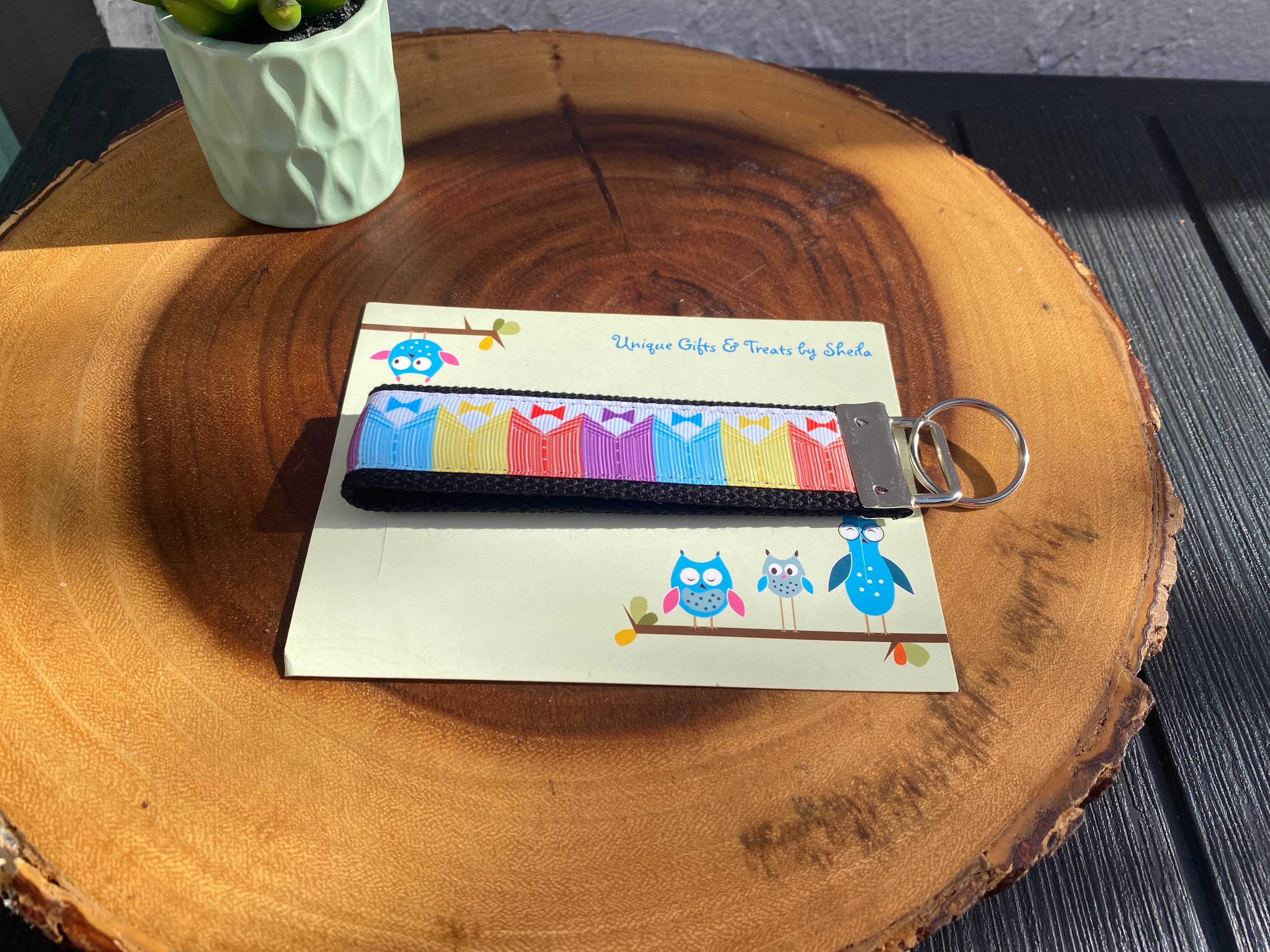 Disney Dapper Dans Keychain; Keyfob