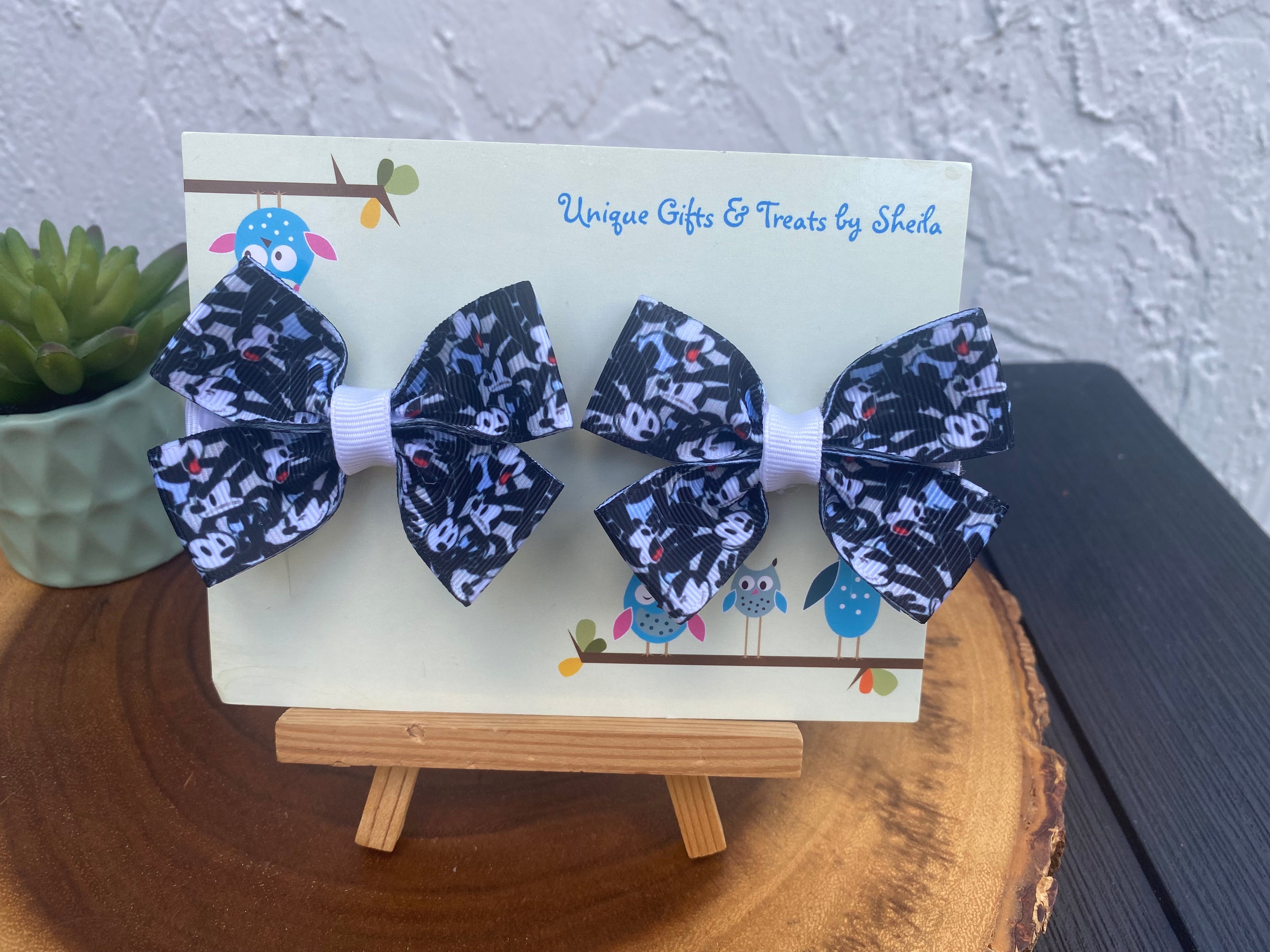 Disney Oswald Hairbows