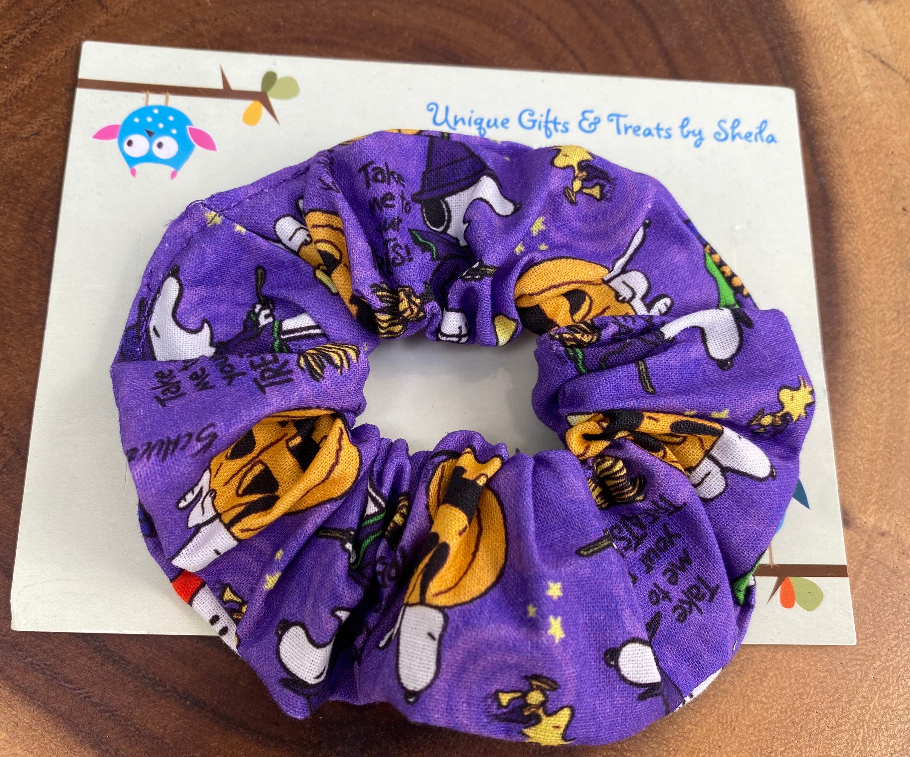 Snoopy Halloween Scrunchie