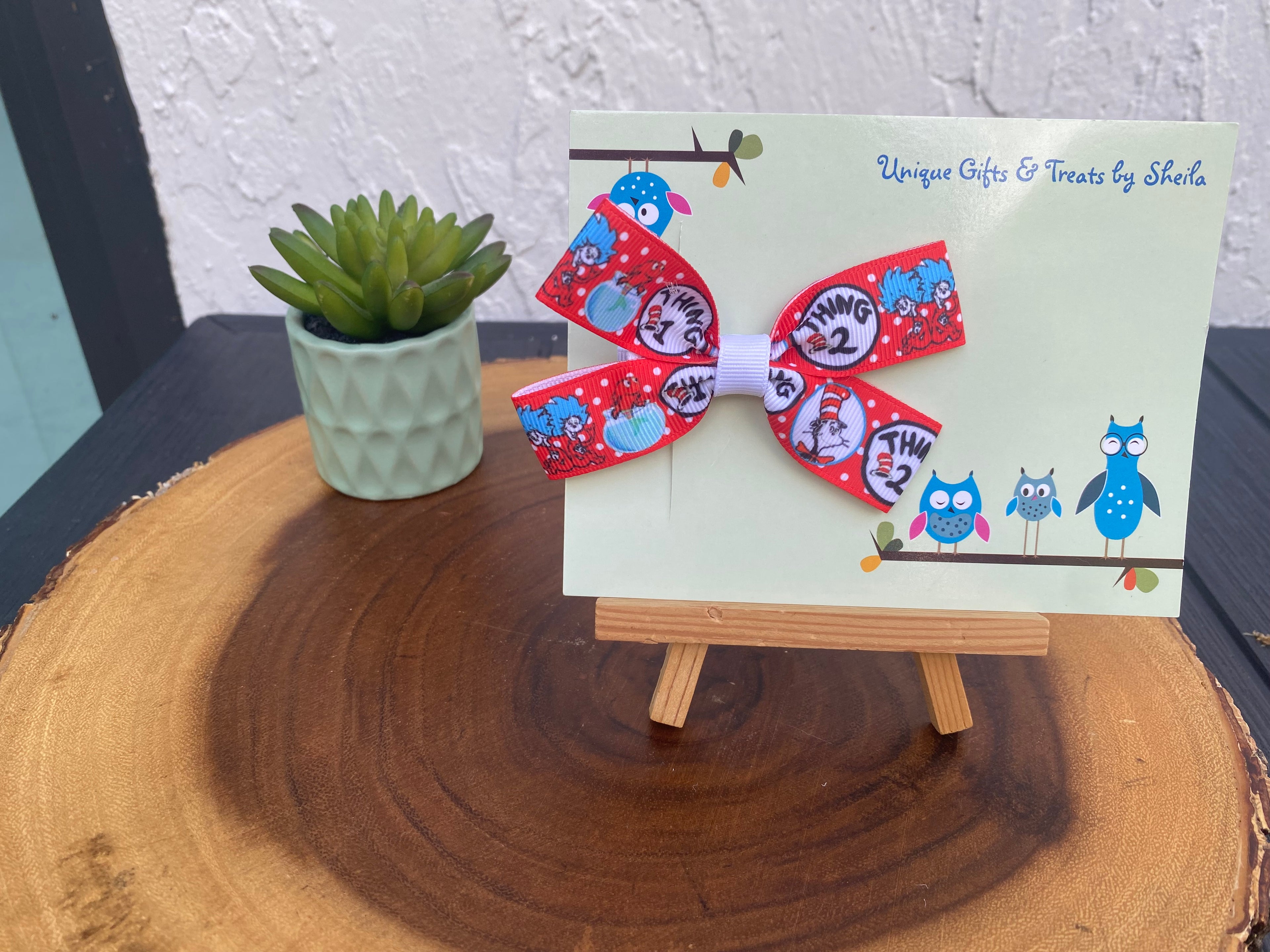 Funny Thing; Funny Cat Hairbow