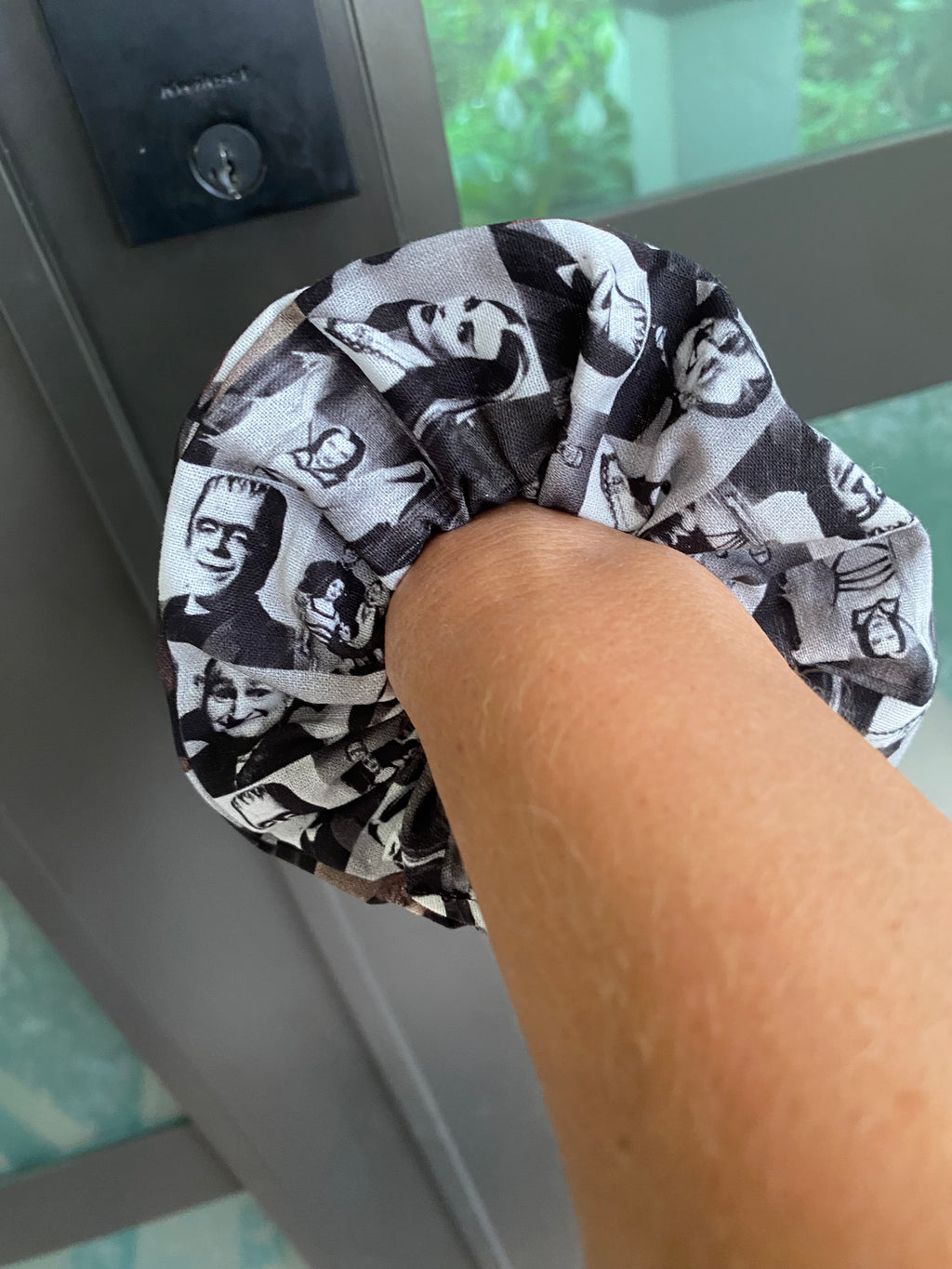 Munsters Scrunchie