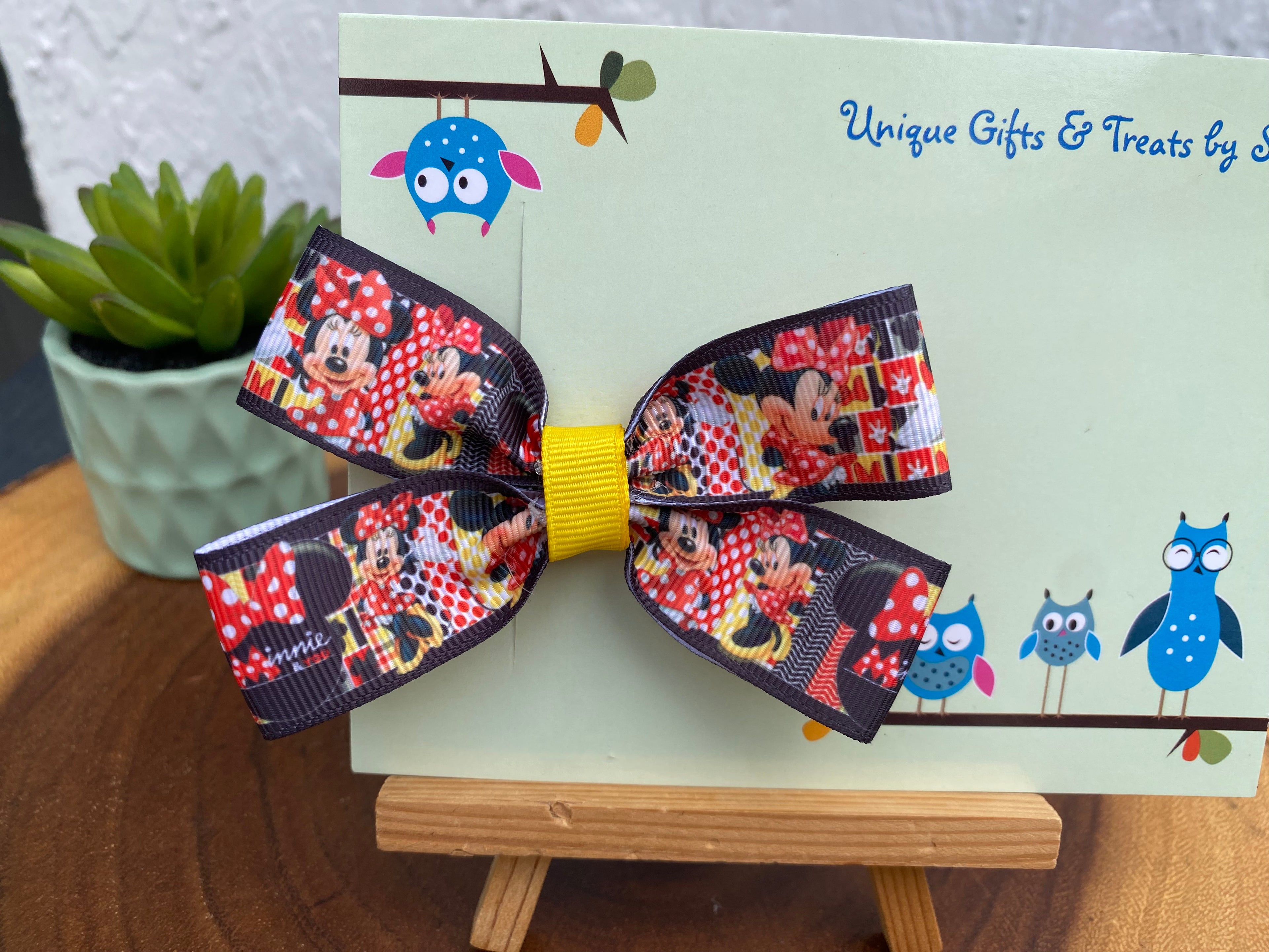Minnie Mouse Hairbow