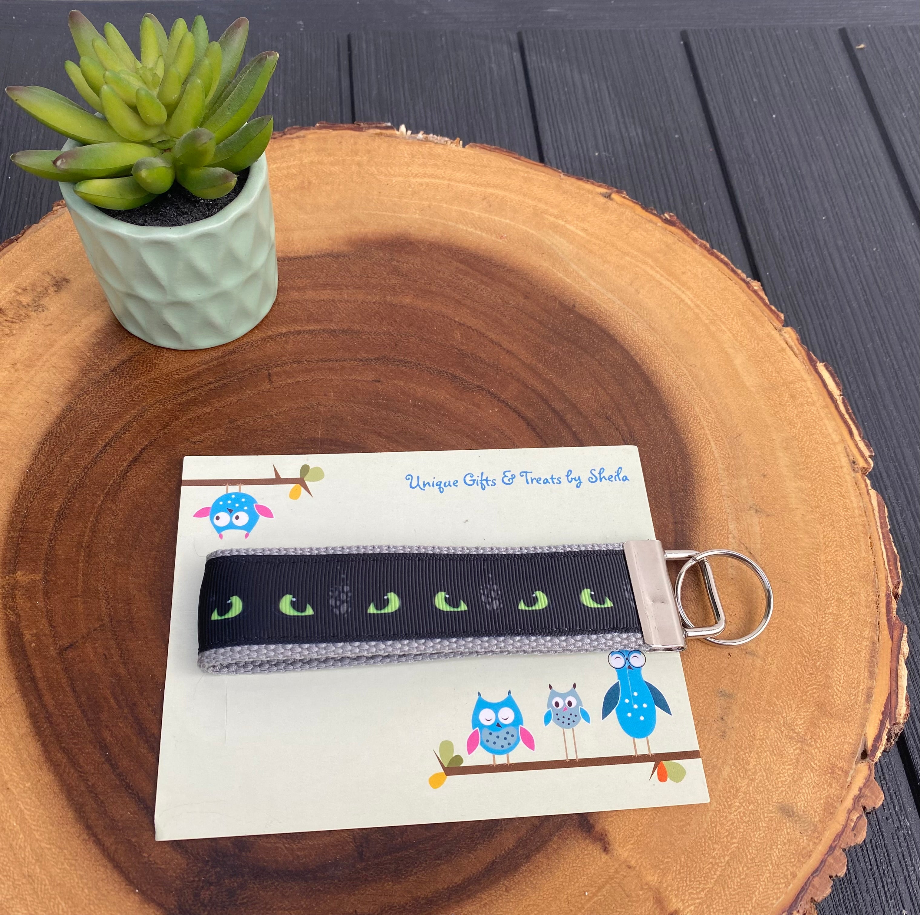 Your Dragon; Dragon Eyes Keychain;Keyfob
