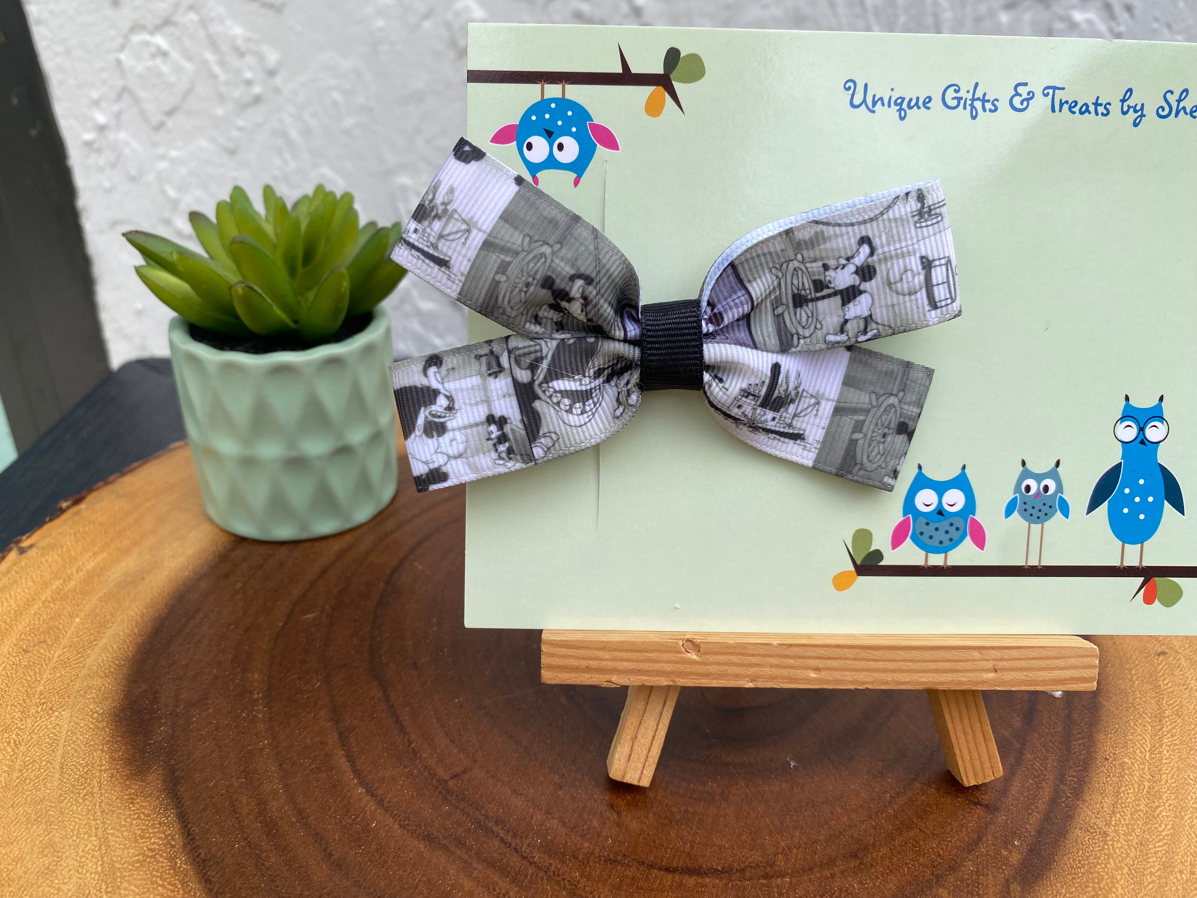 Steamboat Willie Hairbow