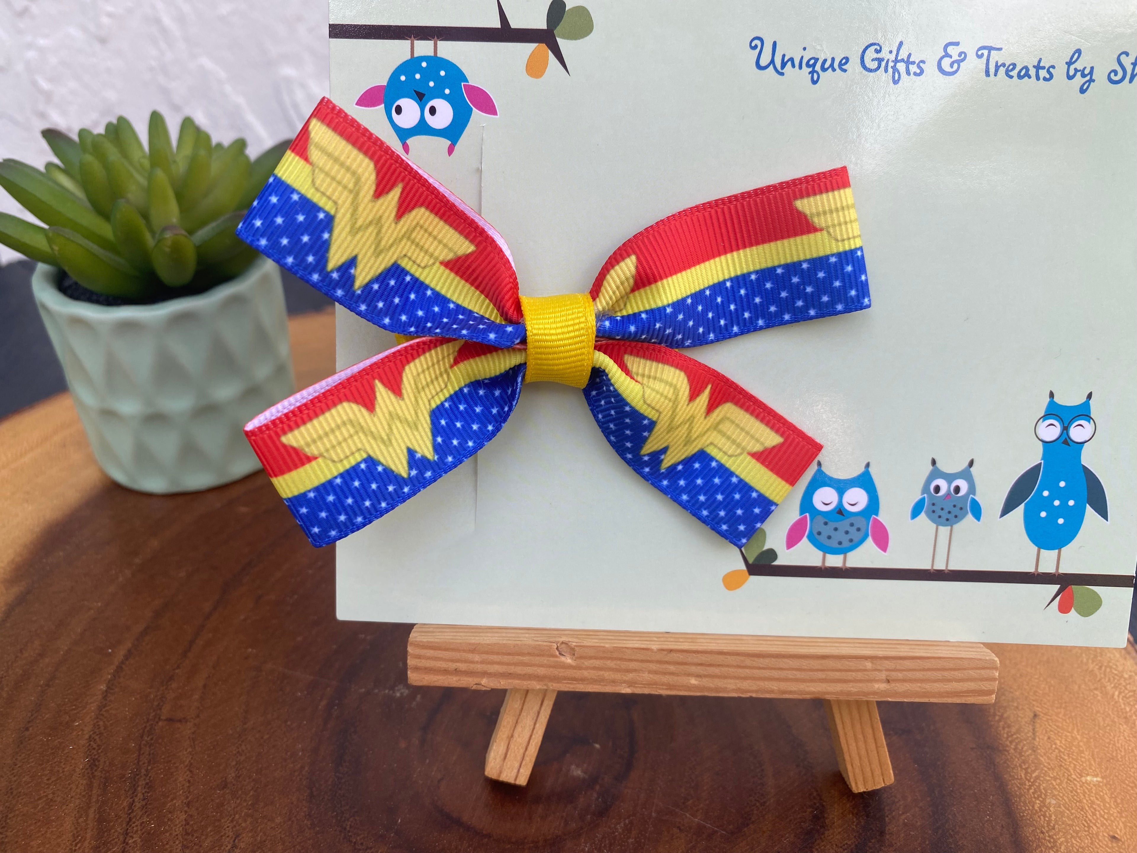 Wonder Woman Hairbow