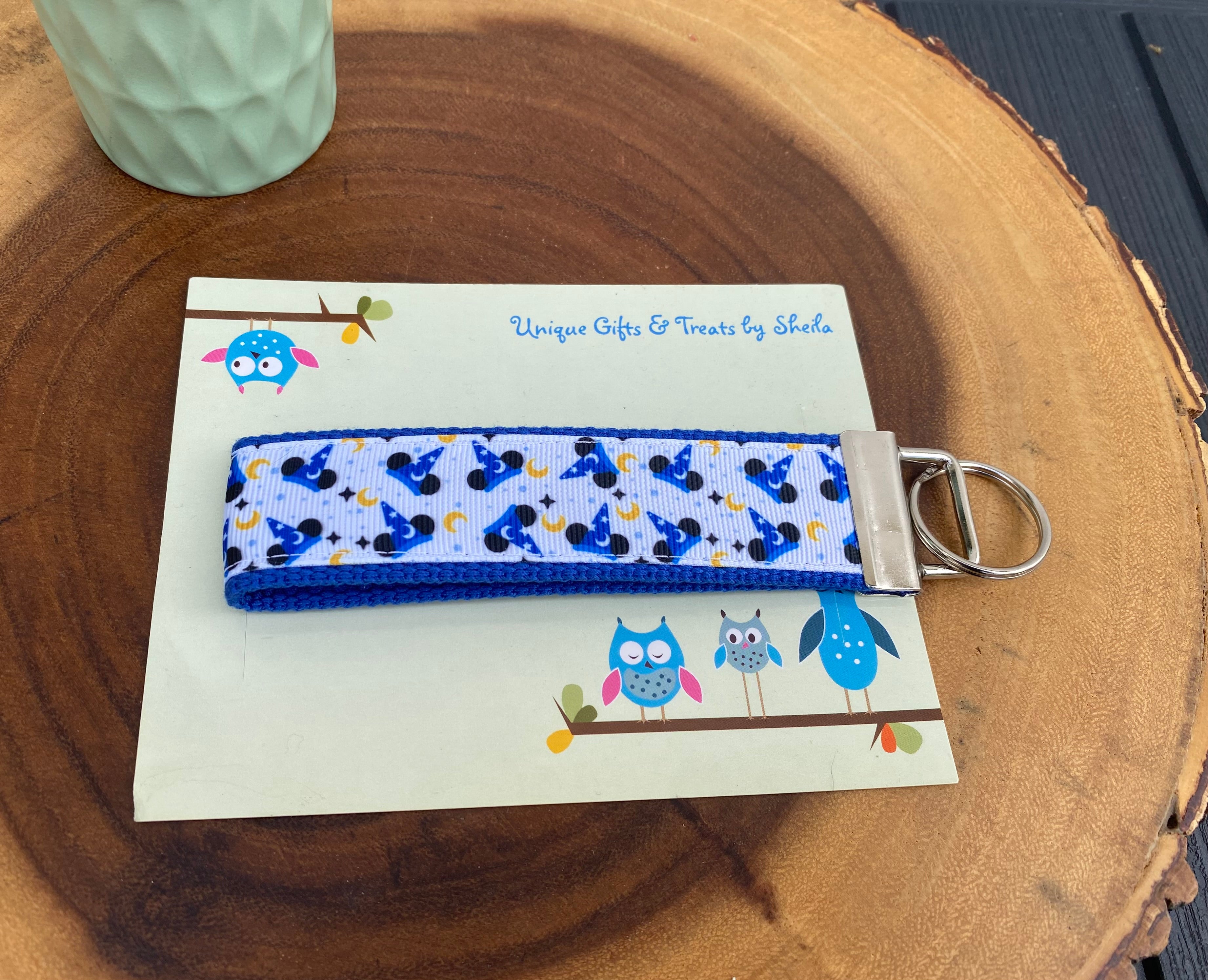 Fantasia; Sorcer Mickey Keychain; Keyfob
