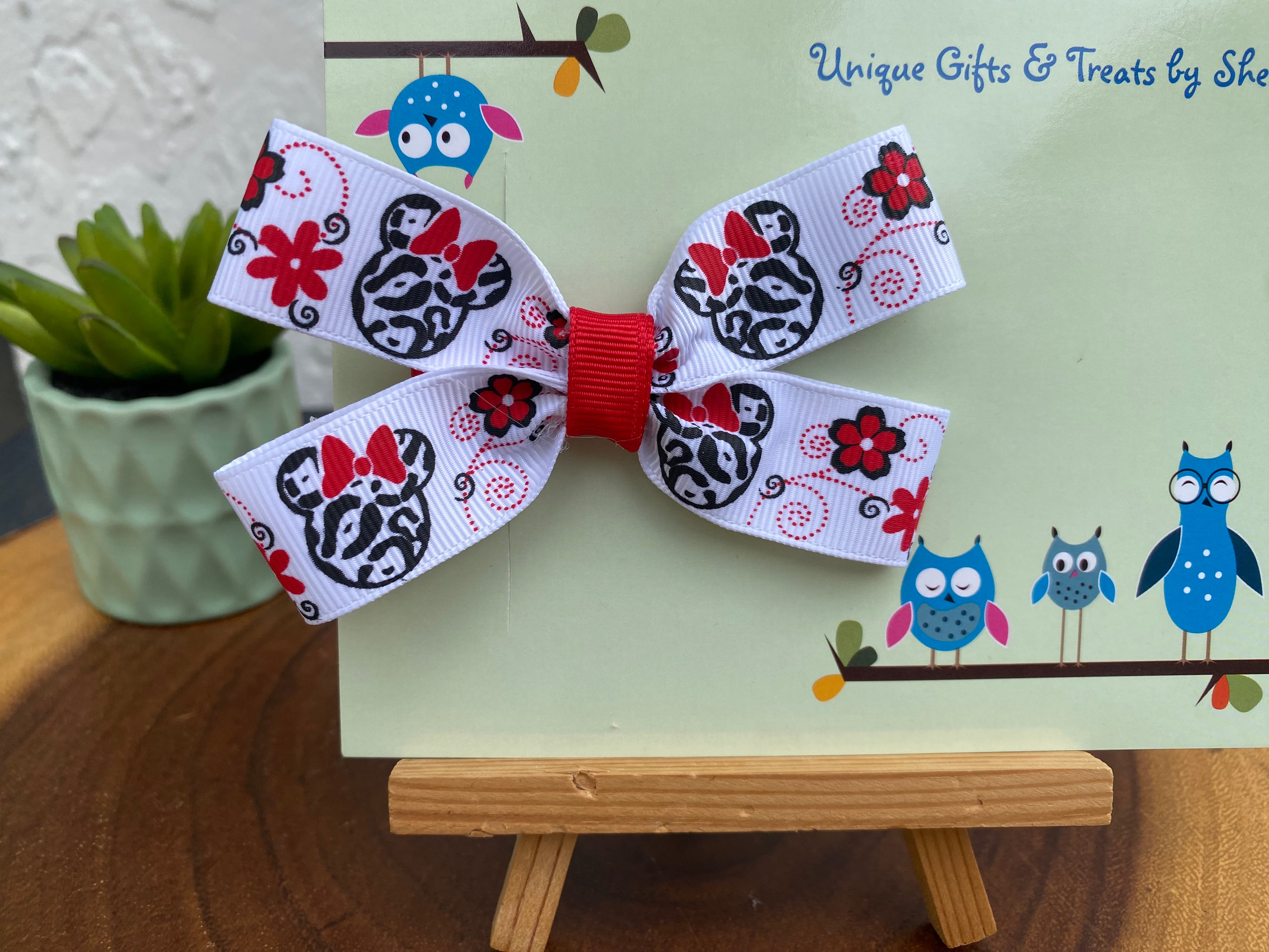Minnie Mouse Hairbow