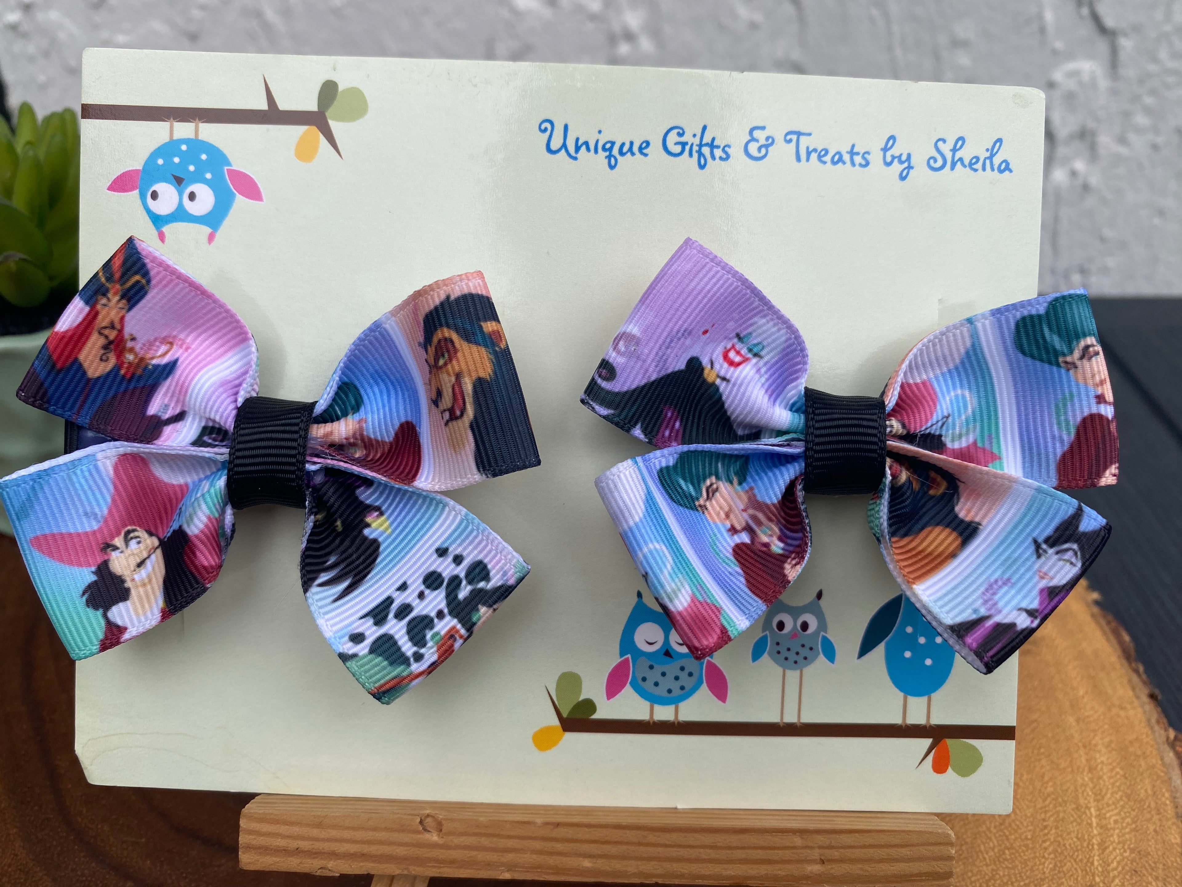 Villains (Captain Hook, Ursula, Cruella, Jafar, Scar, Malificent) Hairbows