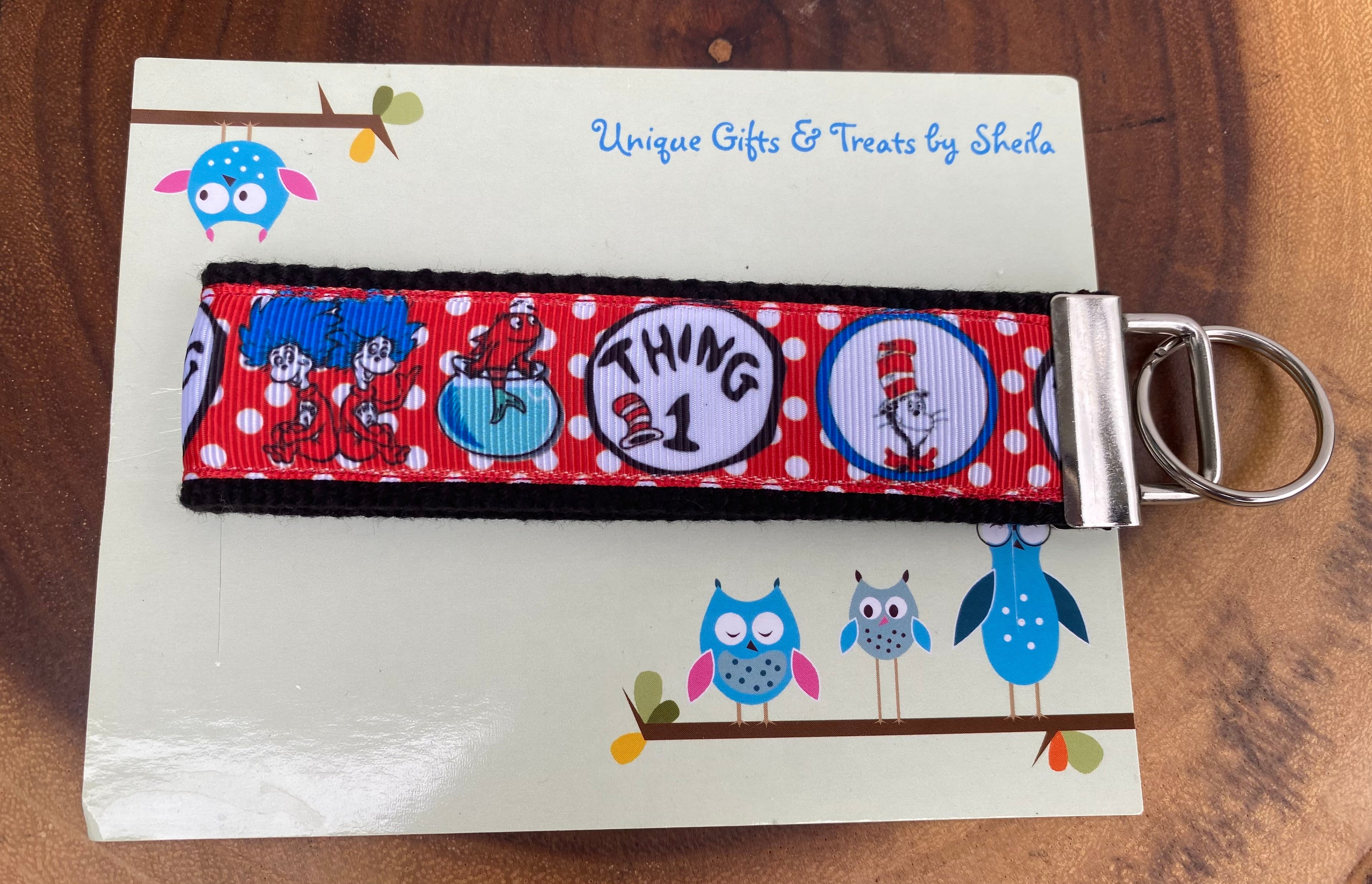 Funny Cat and Friends Keychain; Keyfob
