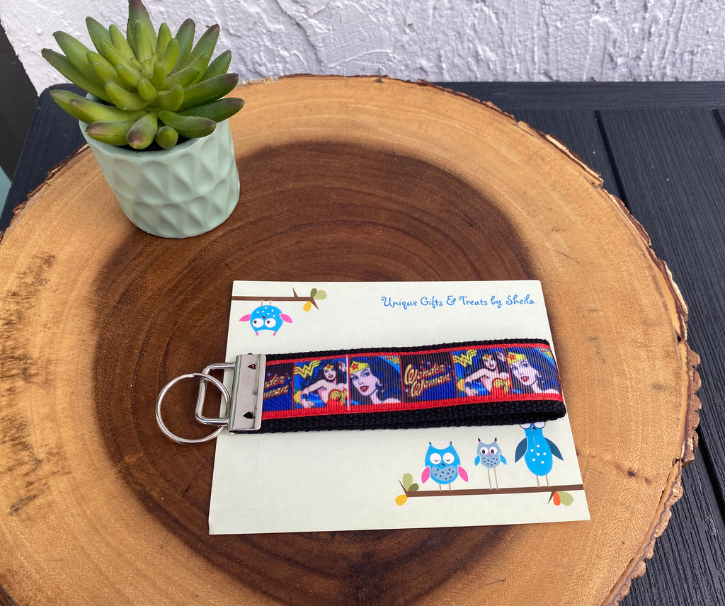 Wonder Woman Keychain; Keyfob