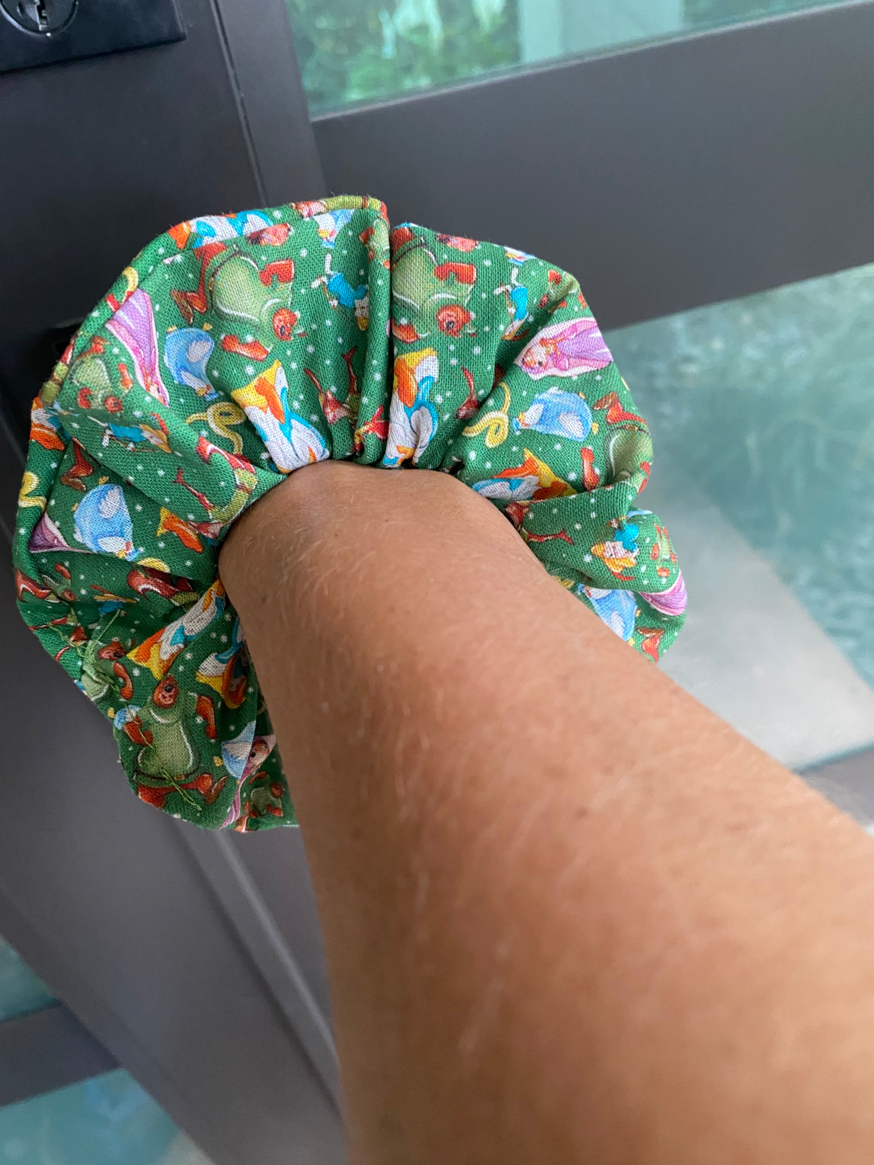 Robinhood Scrunchie