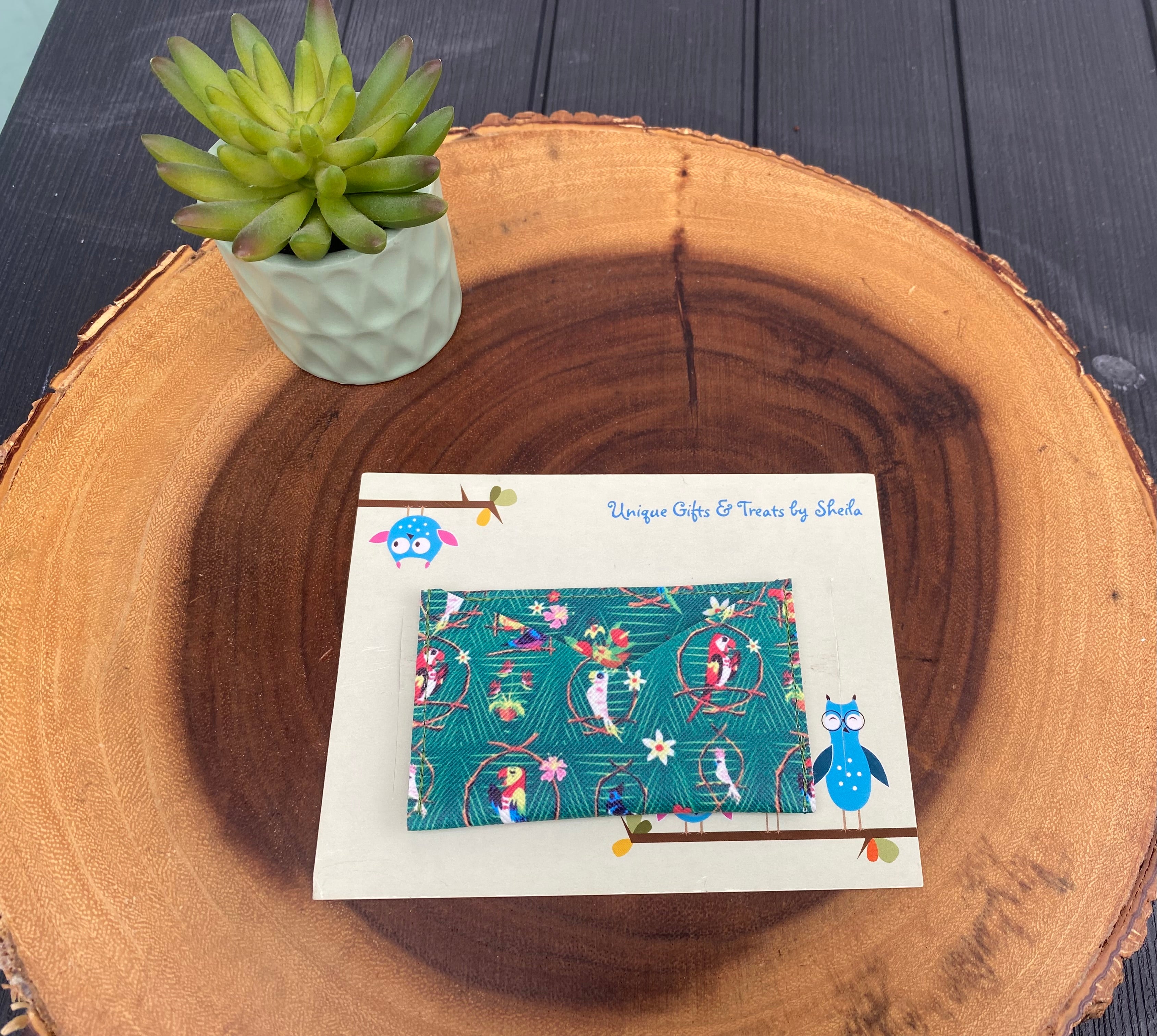Tiki Room; Parrot Gift Card Holder