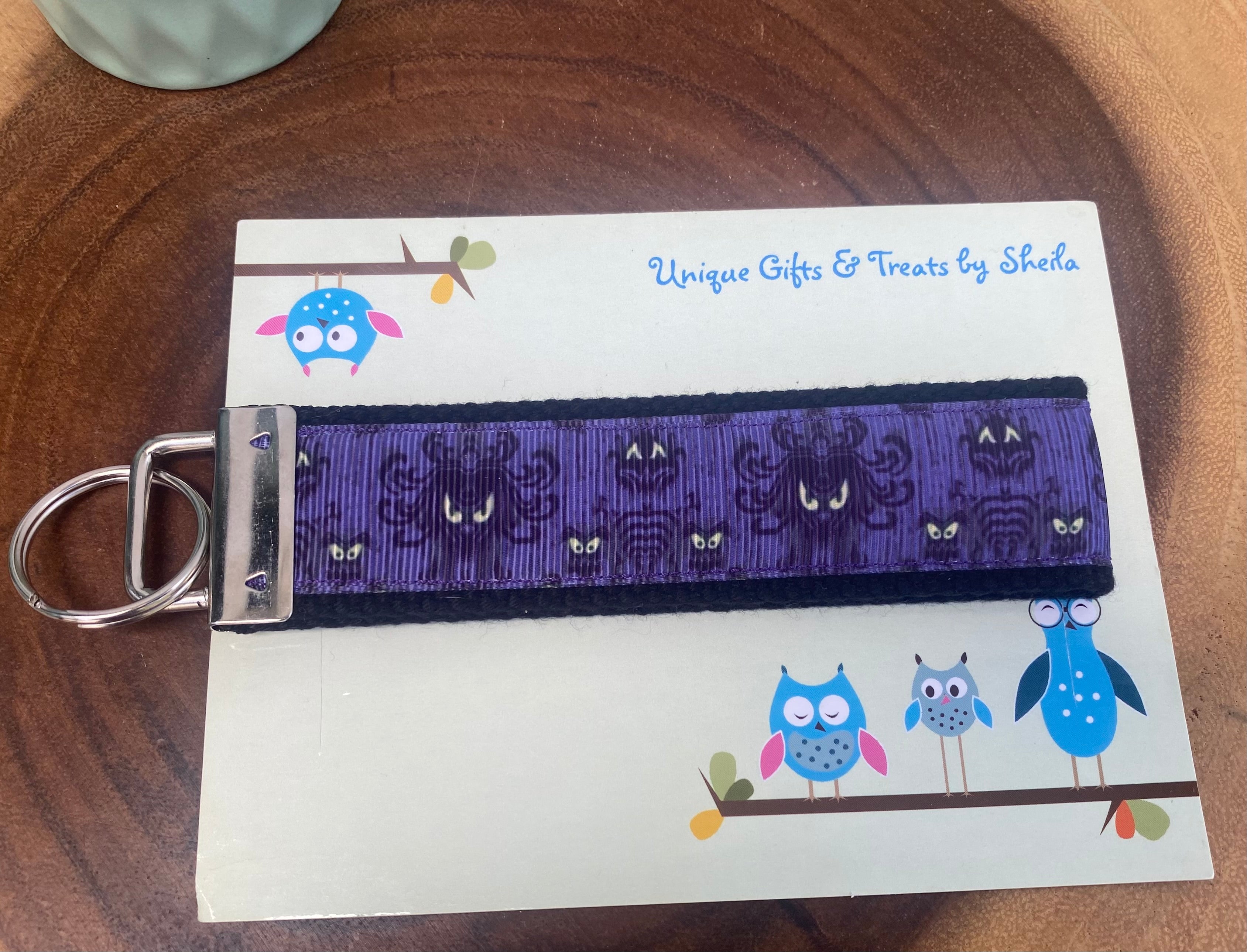 Haunted Mansion Wallpaper Keychain;Keyfob