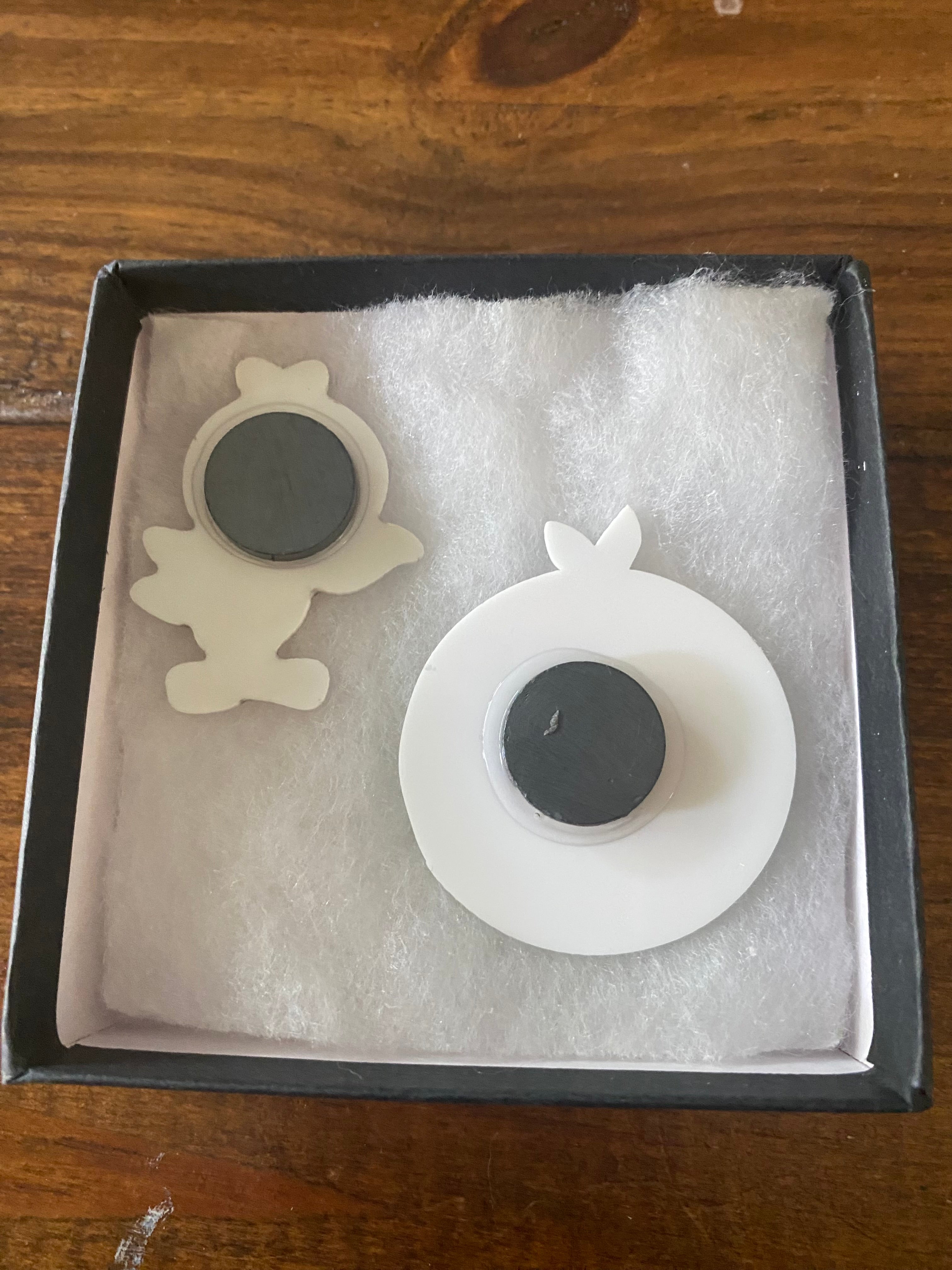 Orange Bird Magnets