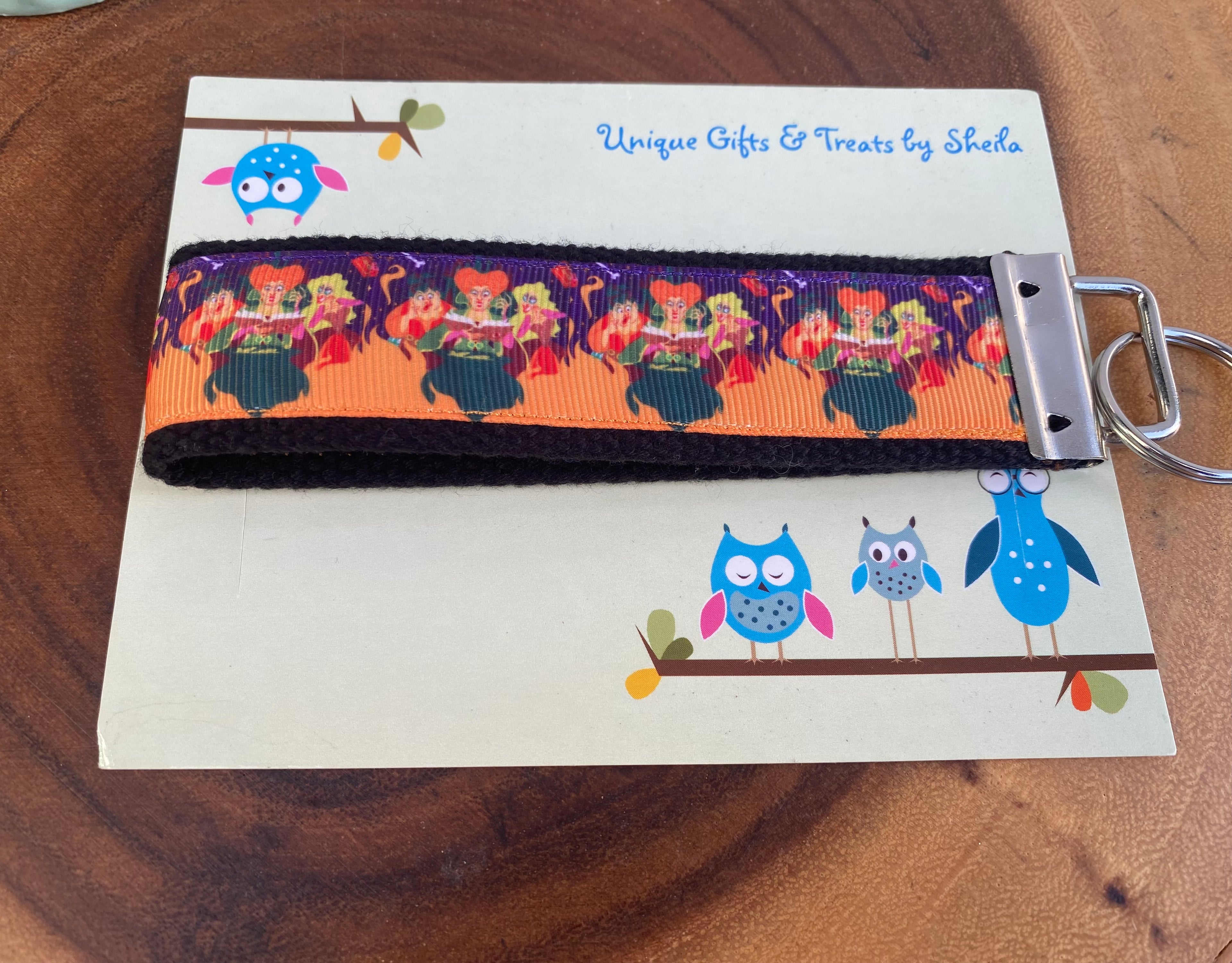 Hocus Pocus; Sanderson Sisters Keychain; Keyfob