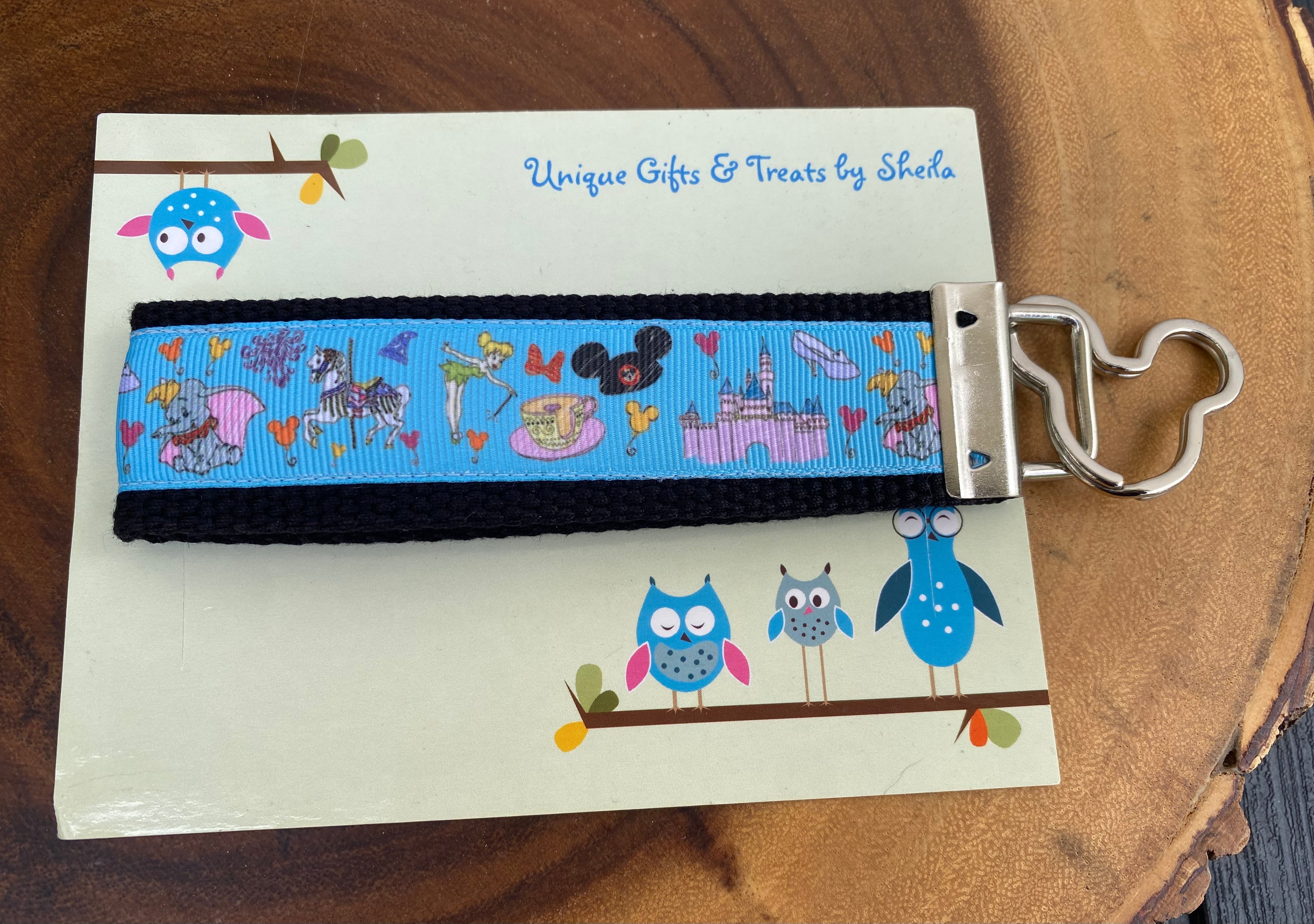 Disney Fantasyland Keychain; Keyfob