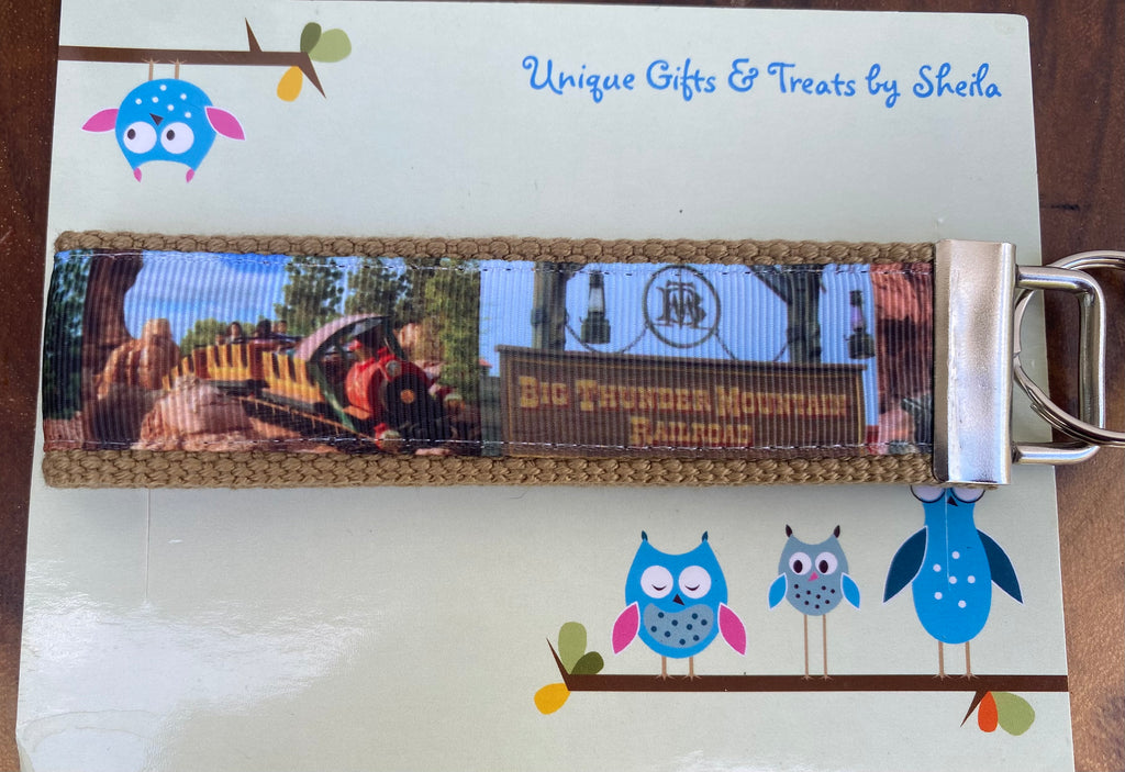 Thunder Mountain Railroad Keychain; Keyfob