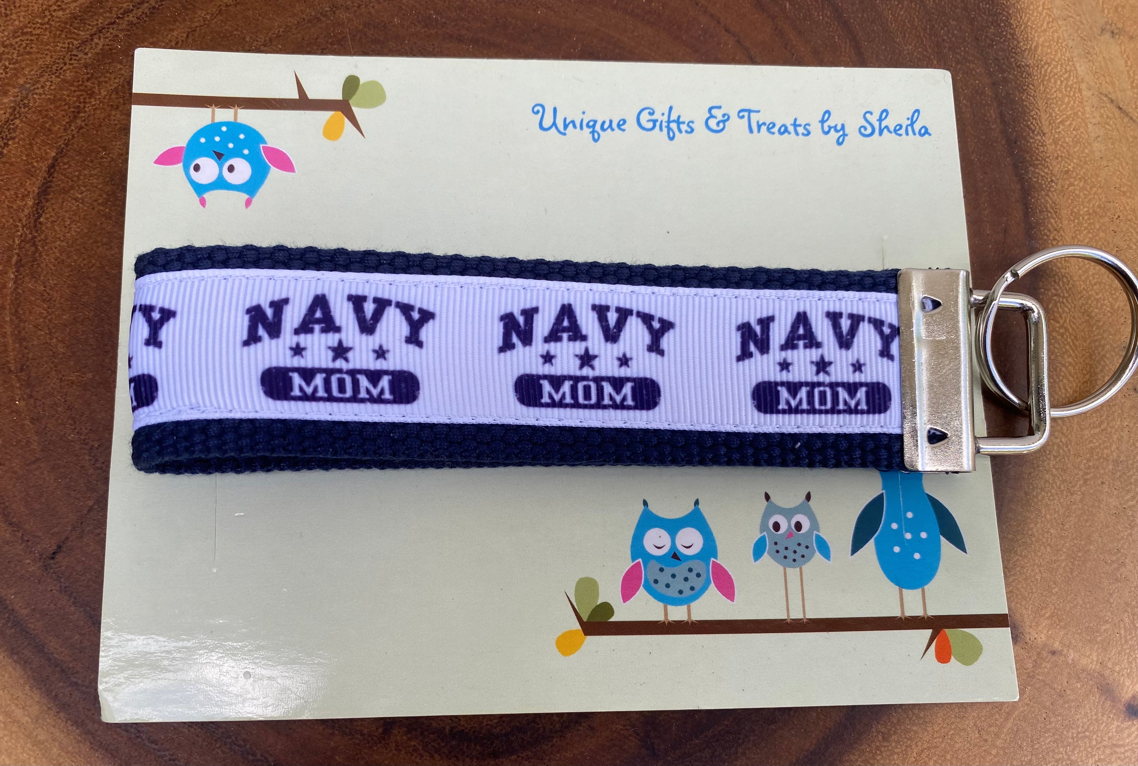 Navy Mom Keychain; Keyfob