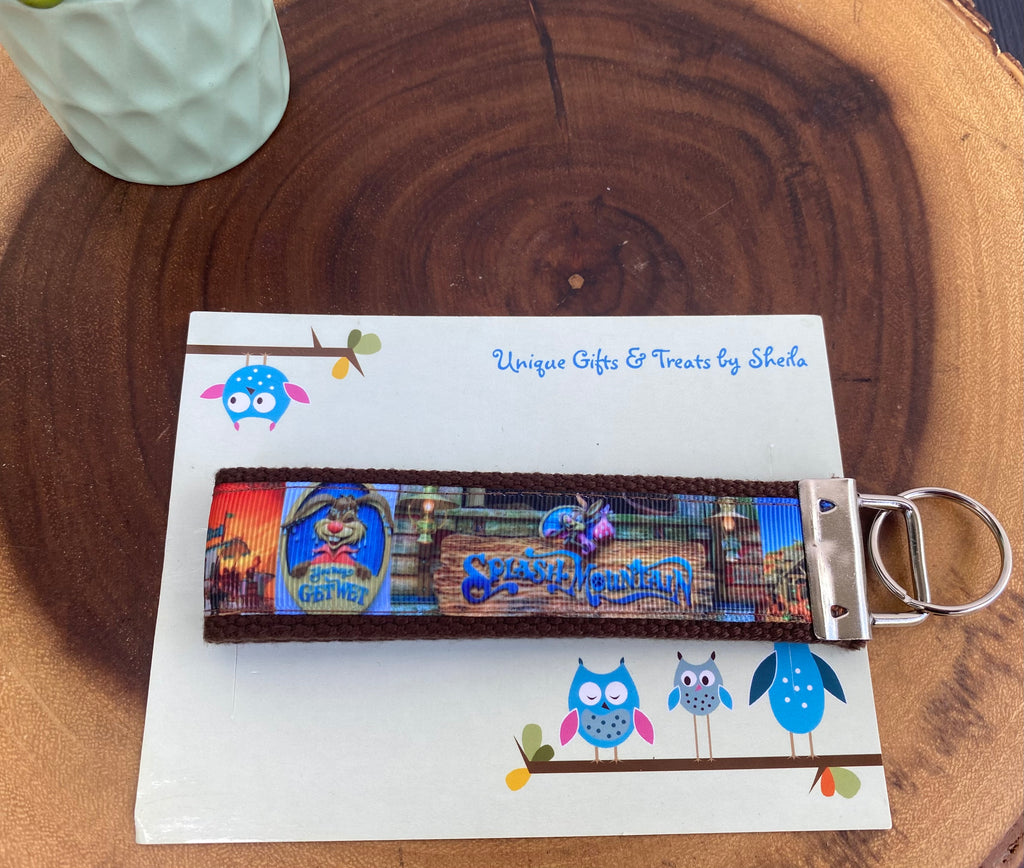 Splash Mountain Keychain; Keyfob
