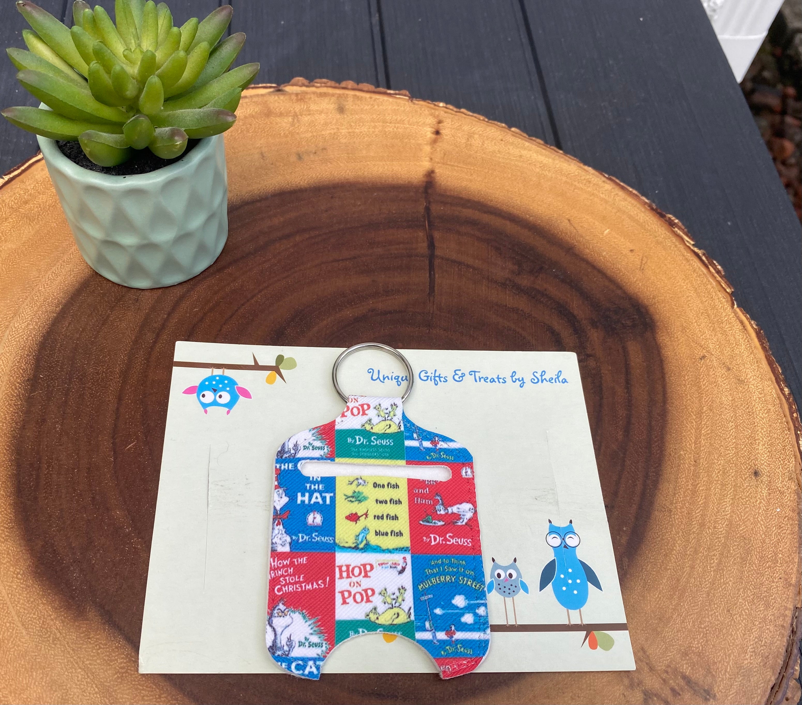Children’s Books Hand Sanitizer Holder