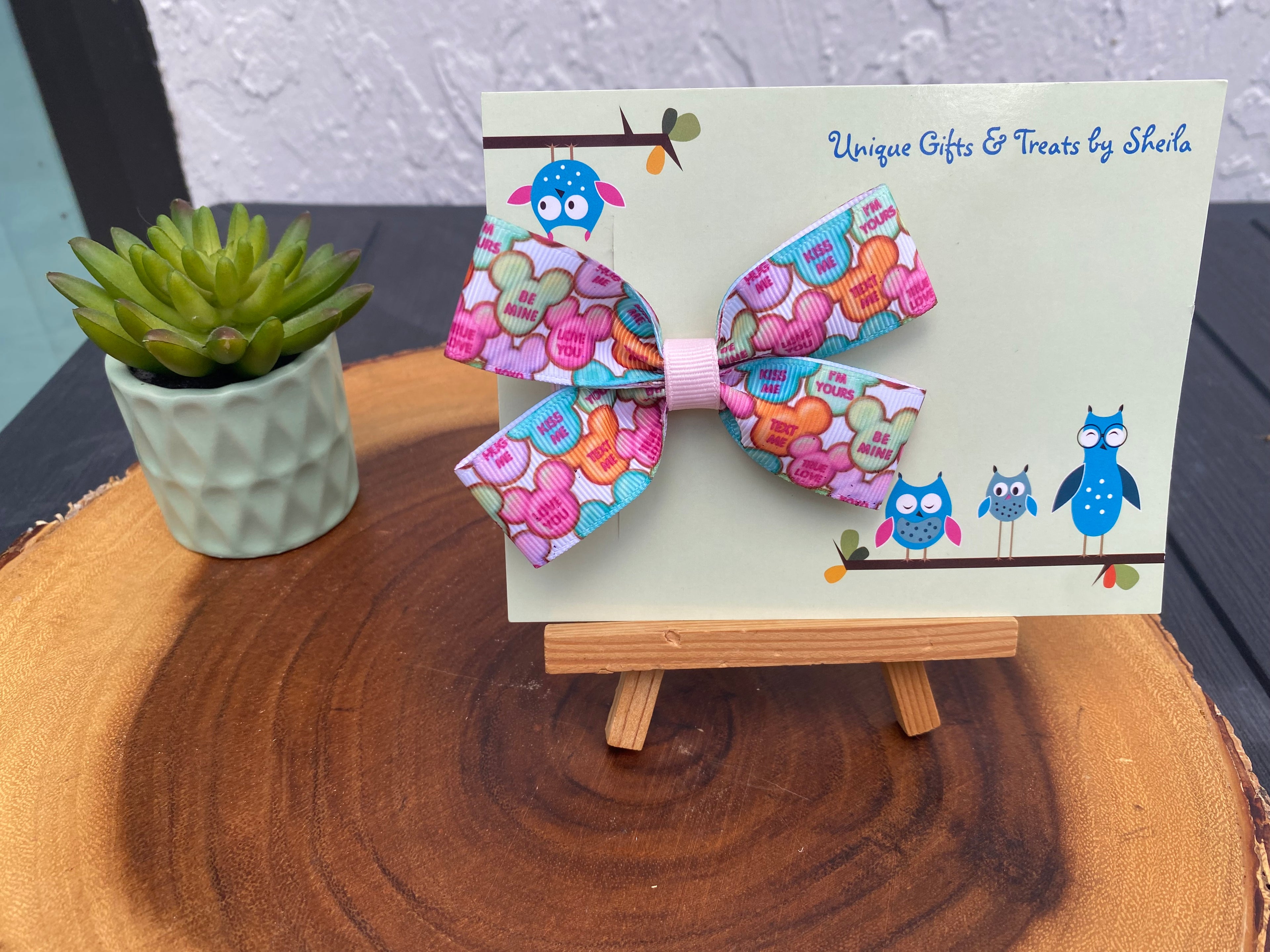 Disney Valentine’s Day Hairbow