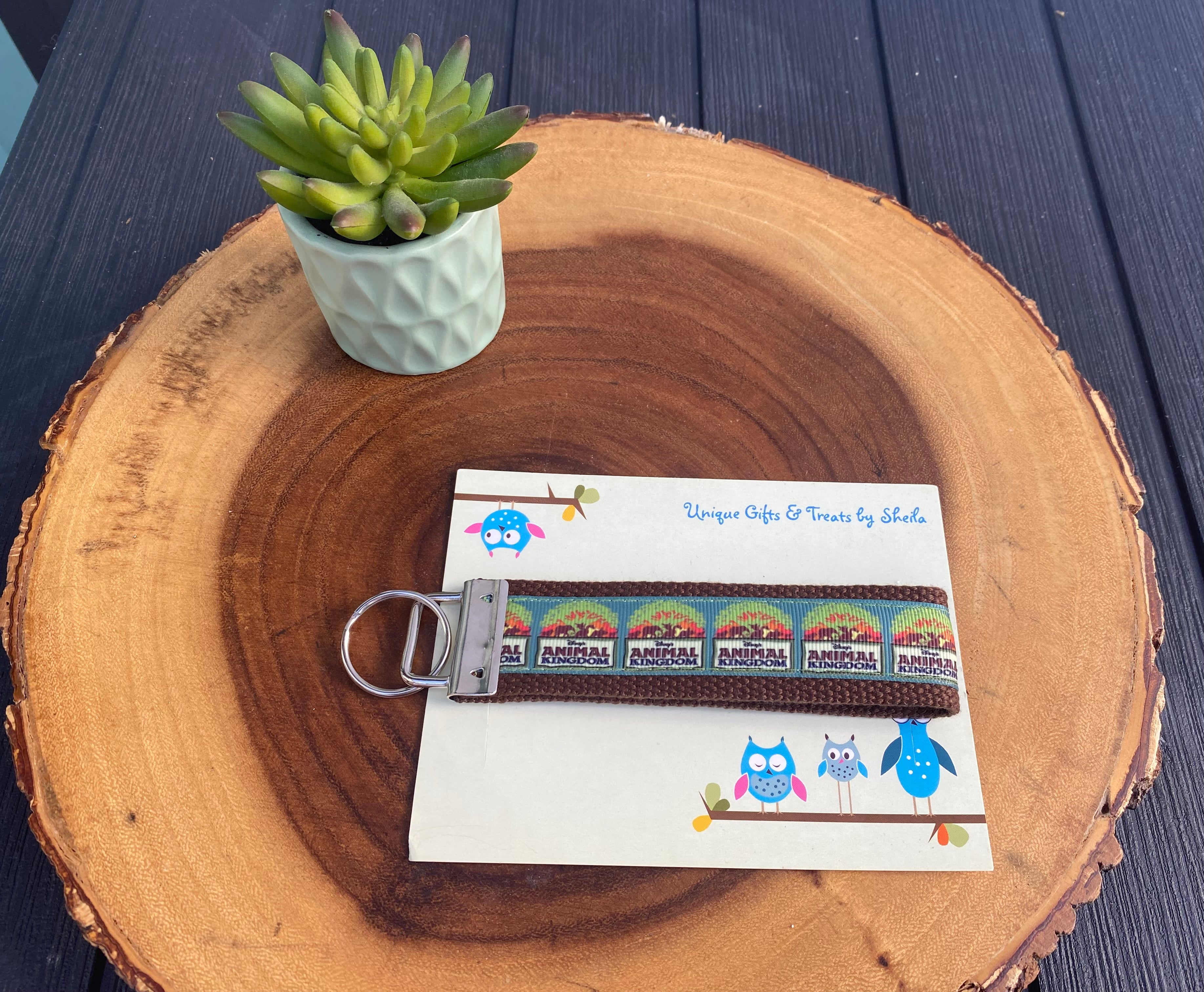 Animal Kingdom Keychain; Keyfob