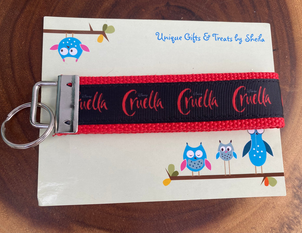 Cruella Keychain; Keyfob