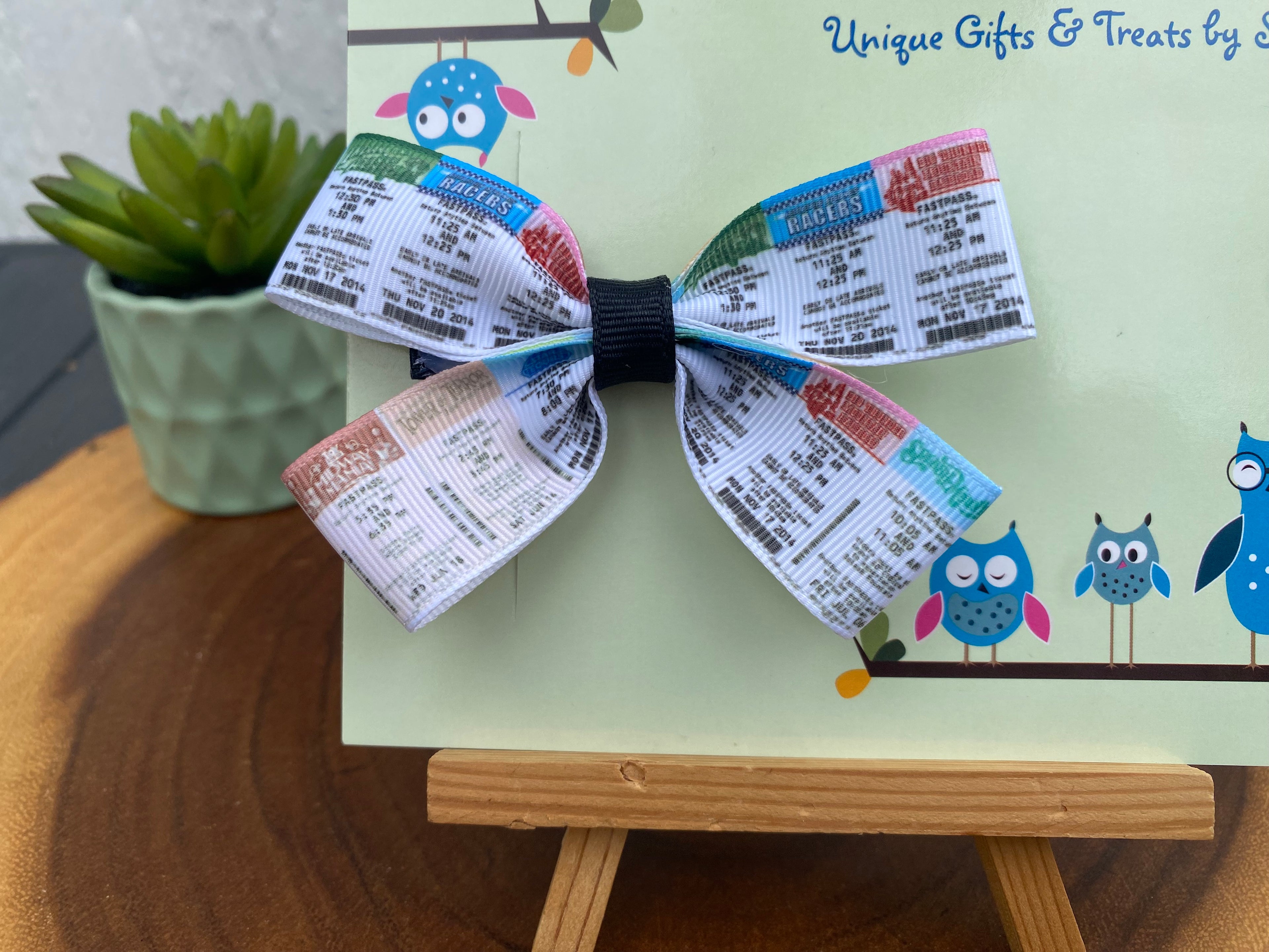 Disney Fastpasses Hairbow