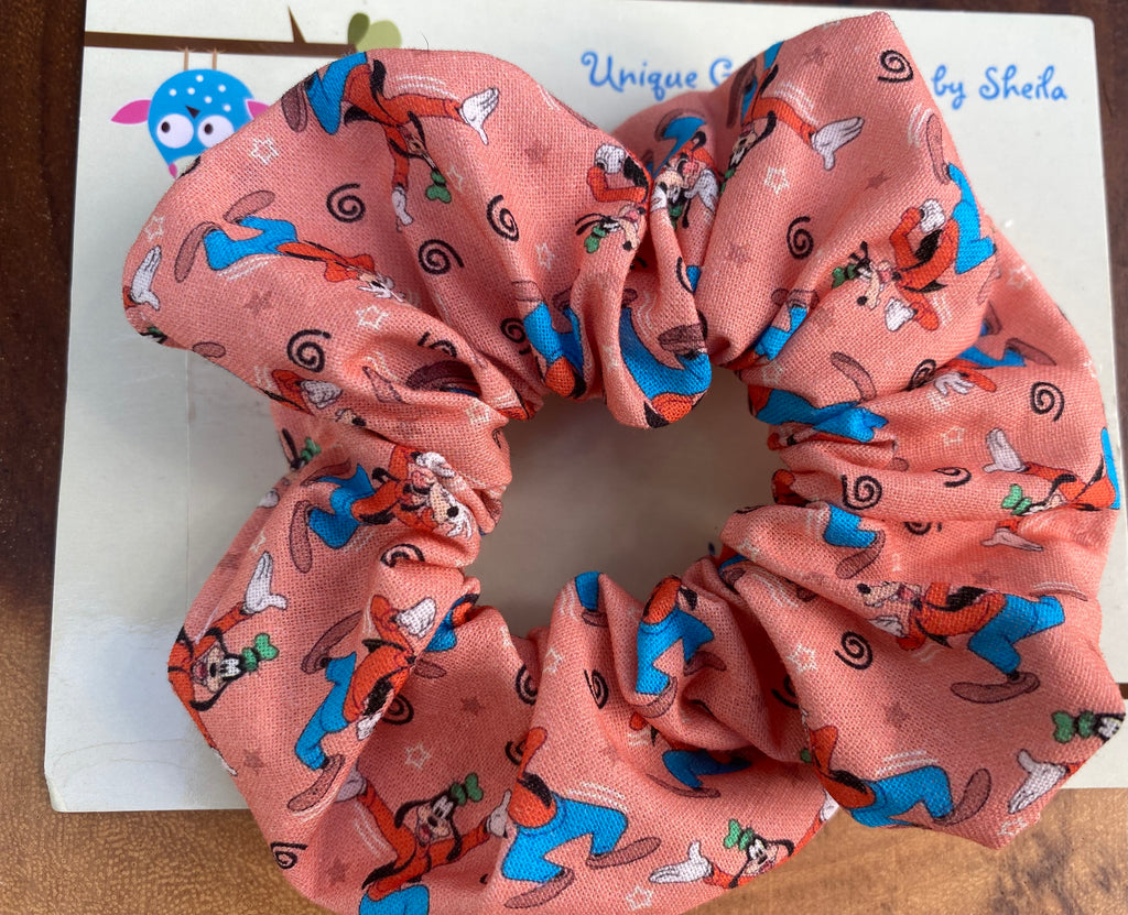 Goofy Scrunchie