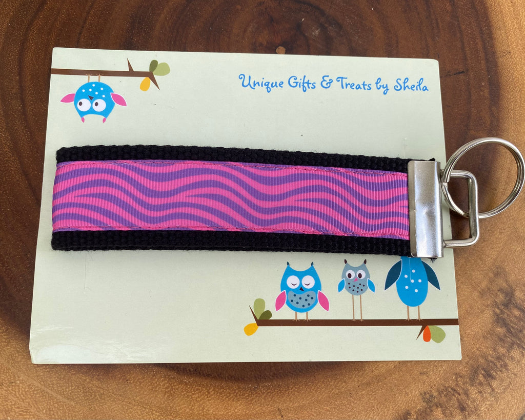 Cheshire Cat Keychain;Keyfob