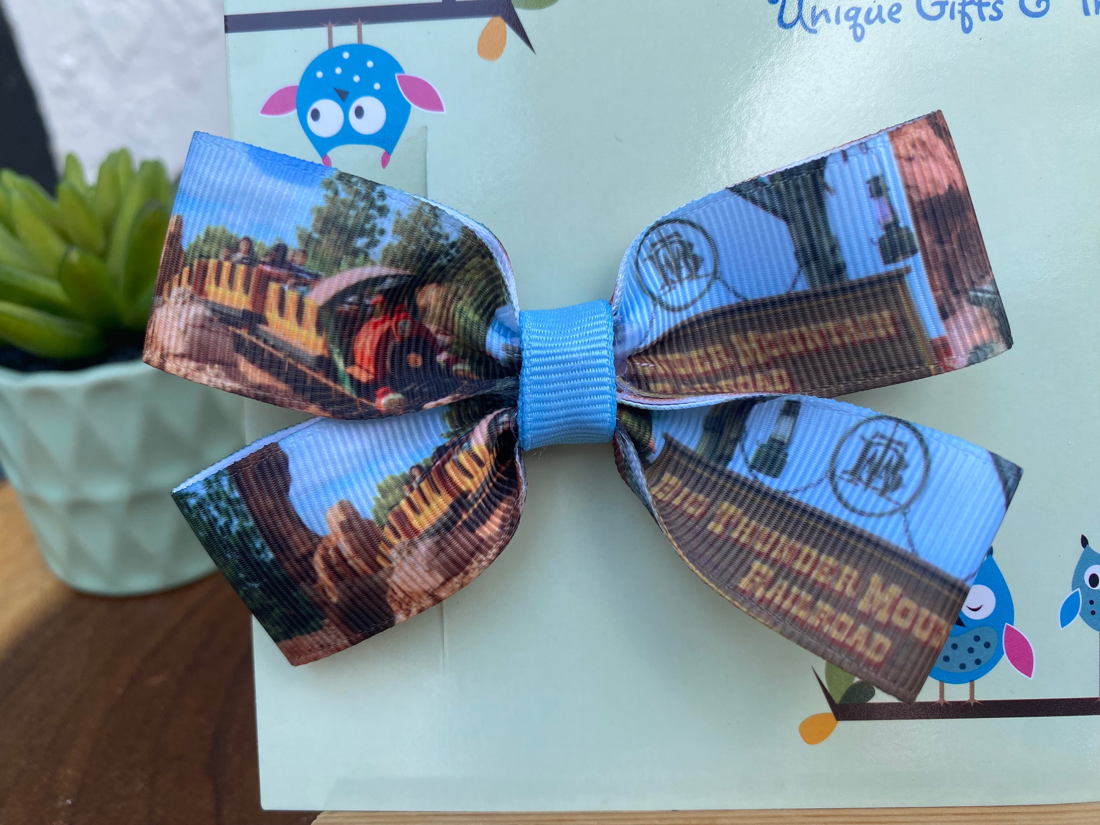 Thunder Mountain Railroad Hairbow