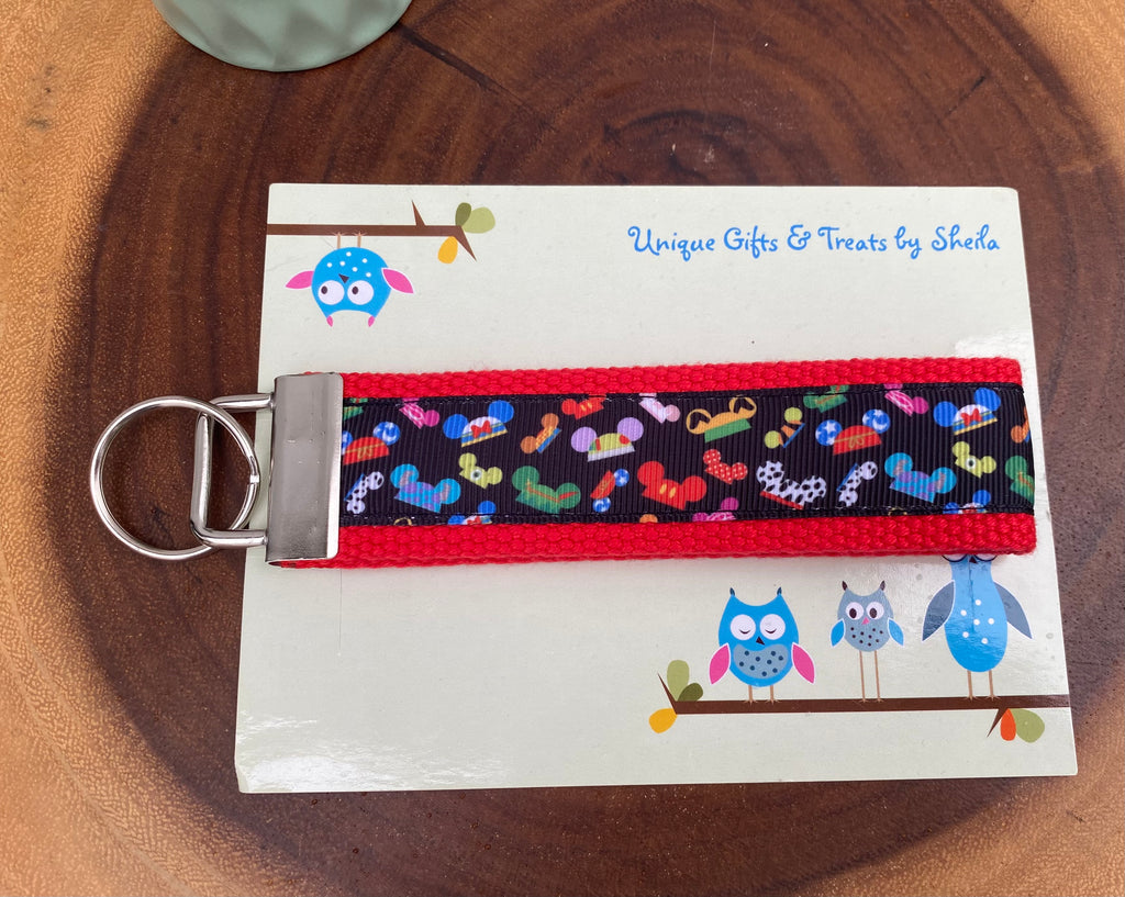 Disney Character Hats Keychain; Keyfob