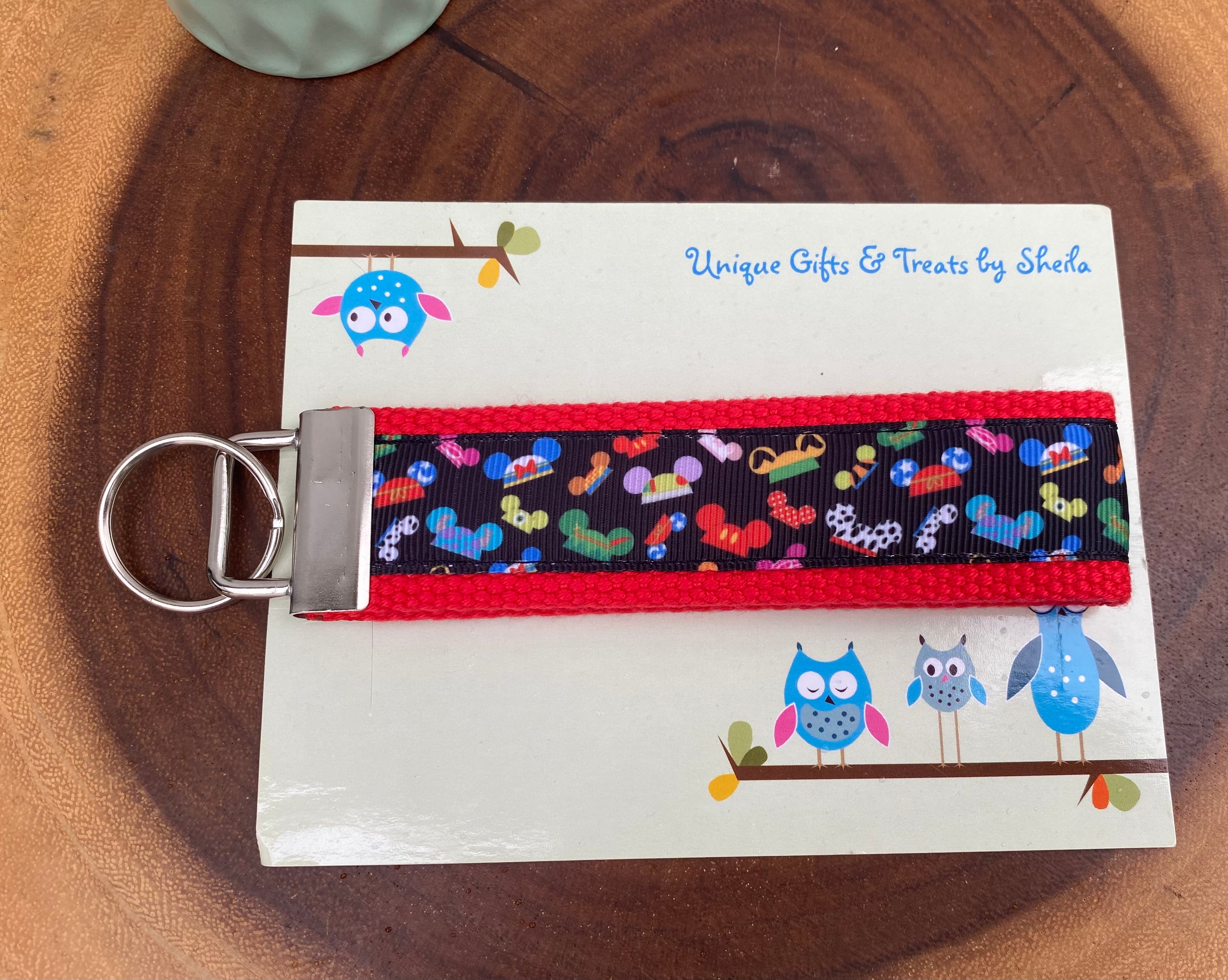 Disney Character Hats Keychain; Keyfob