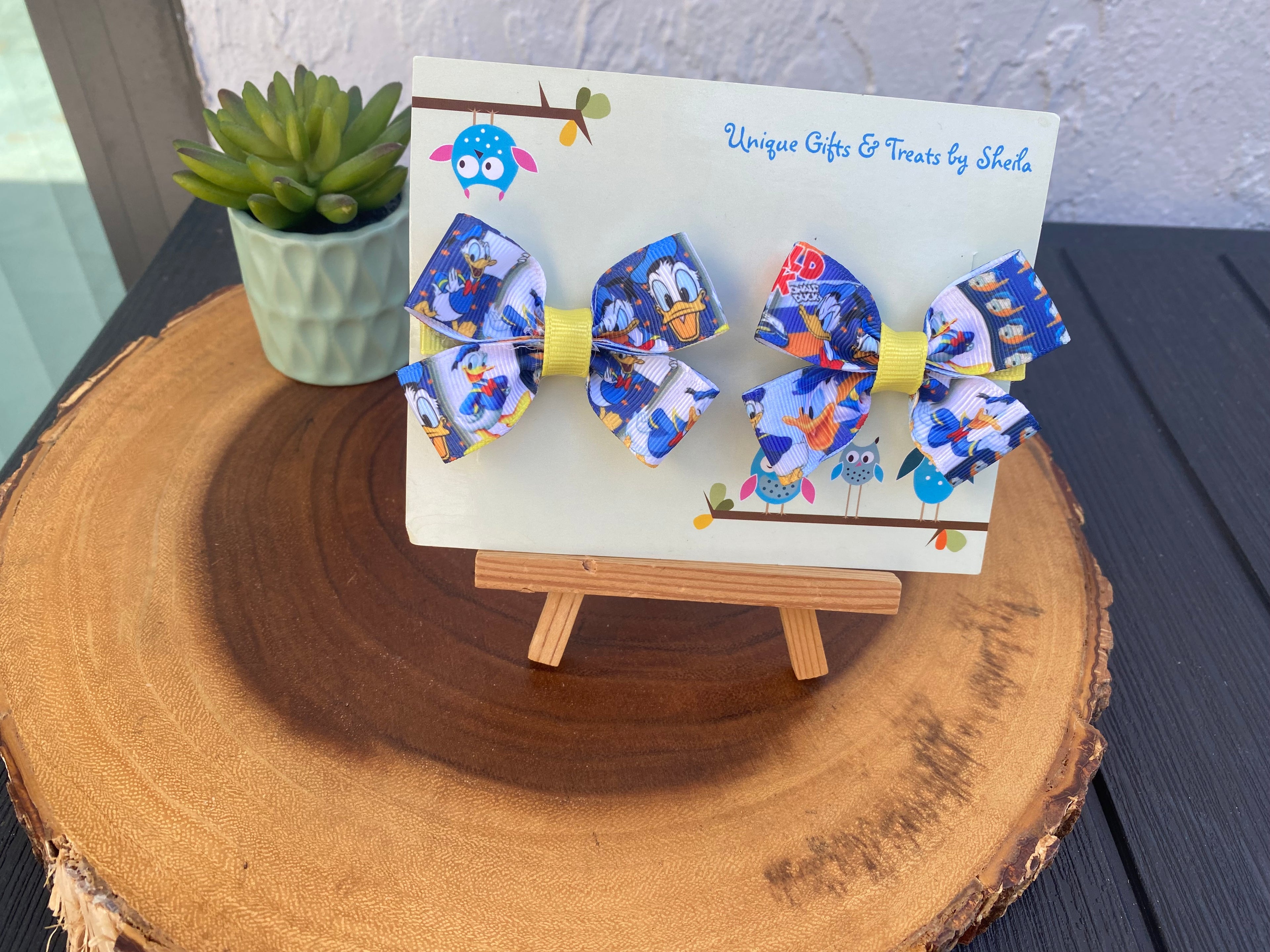 Donald Duck Hairbows