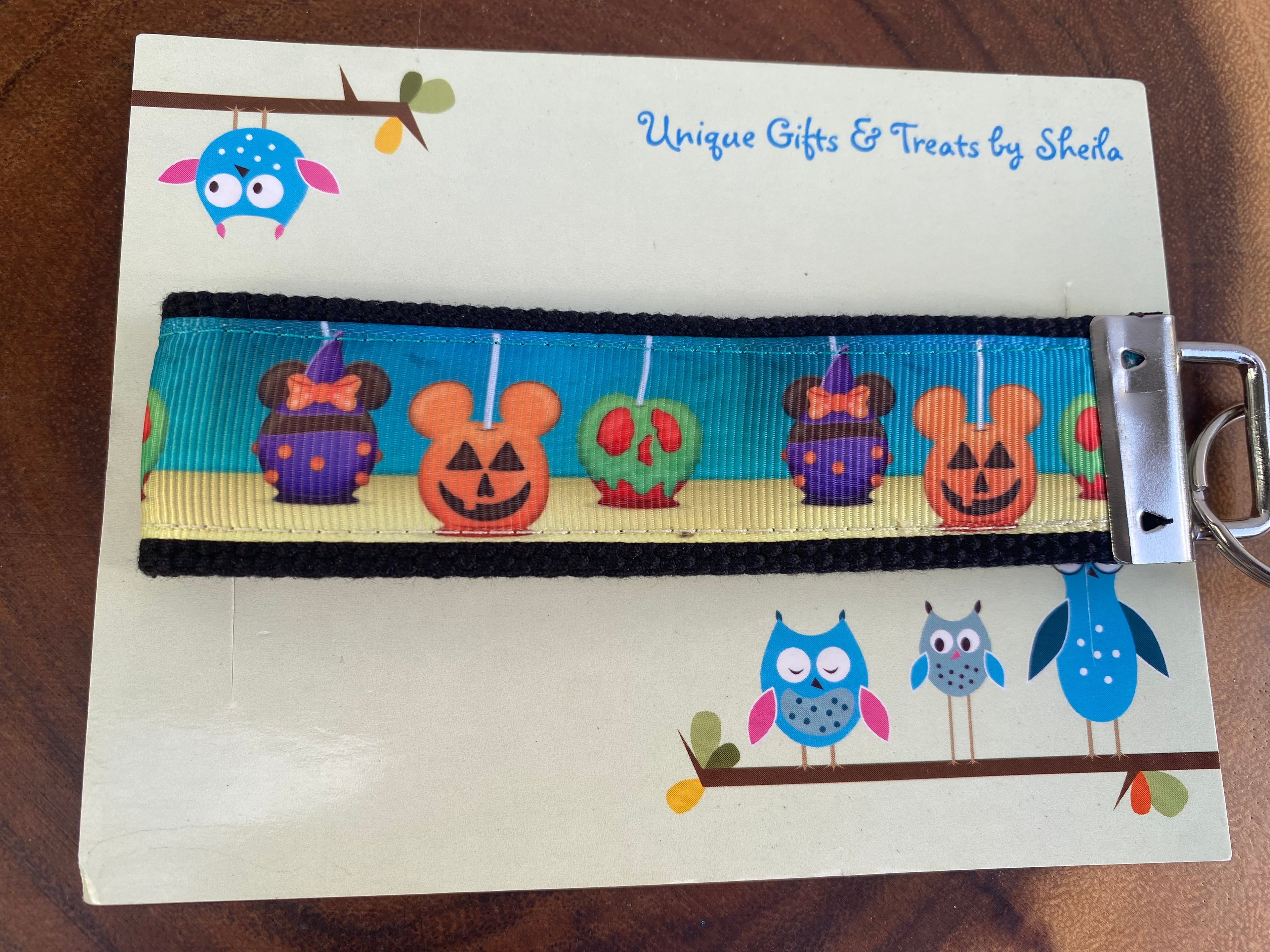 Disney Halloween Candy Apples Keychain; Keyfob