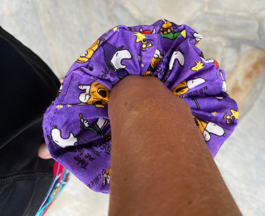 Snoopy Halloween Scrunchie