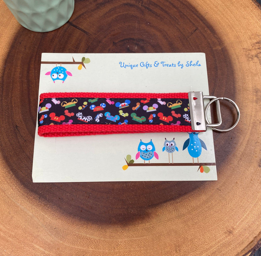 Disney Character Hats Keychain; Keyfob