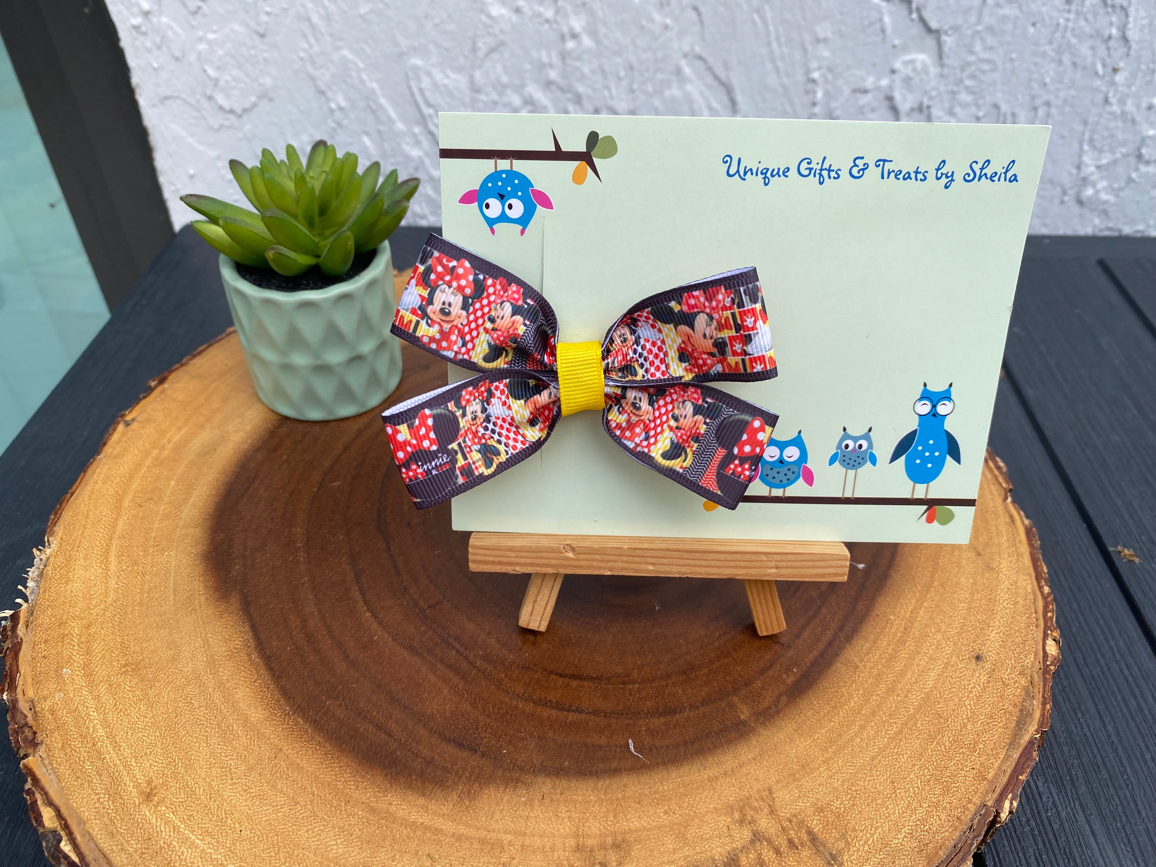 Minnie Mouse Hairbow