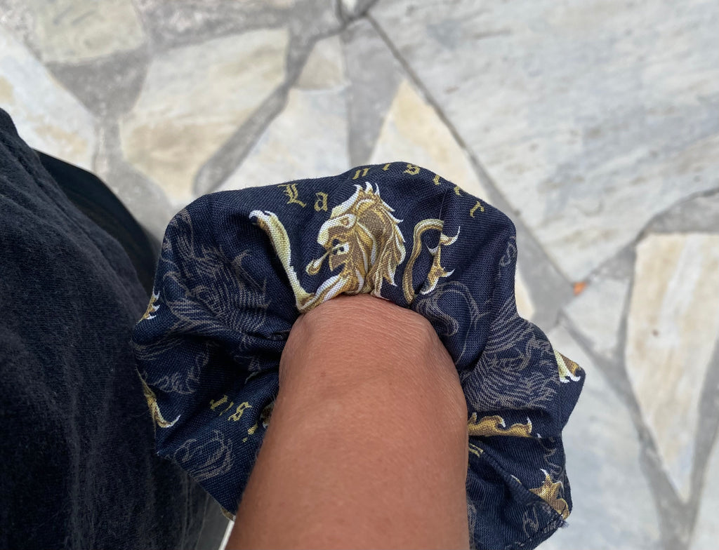 Thrones Scrunchie