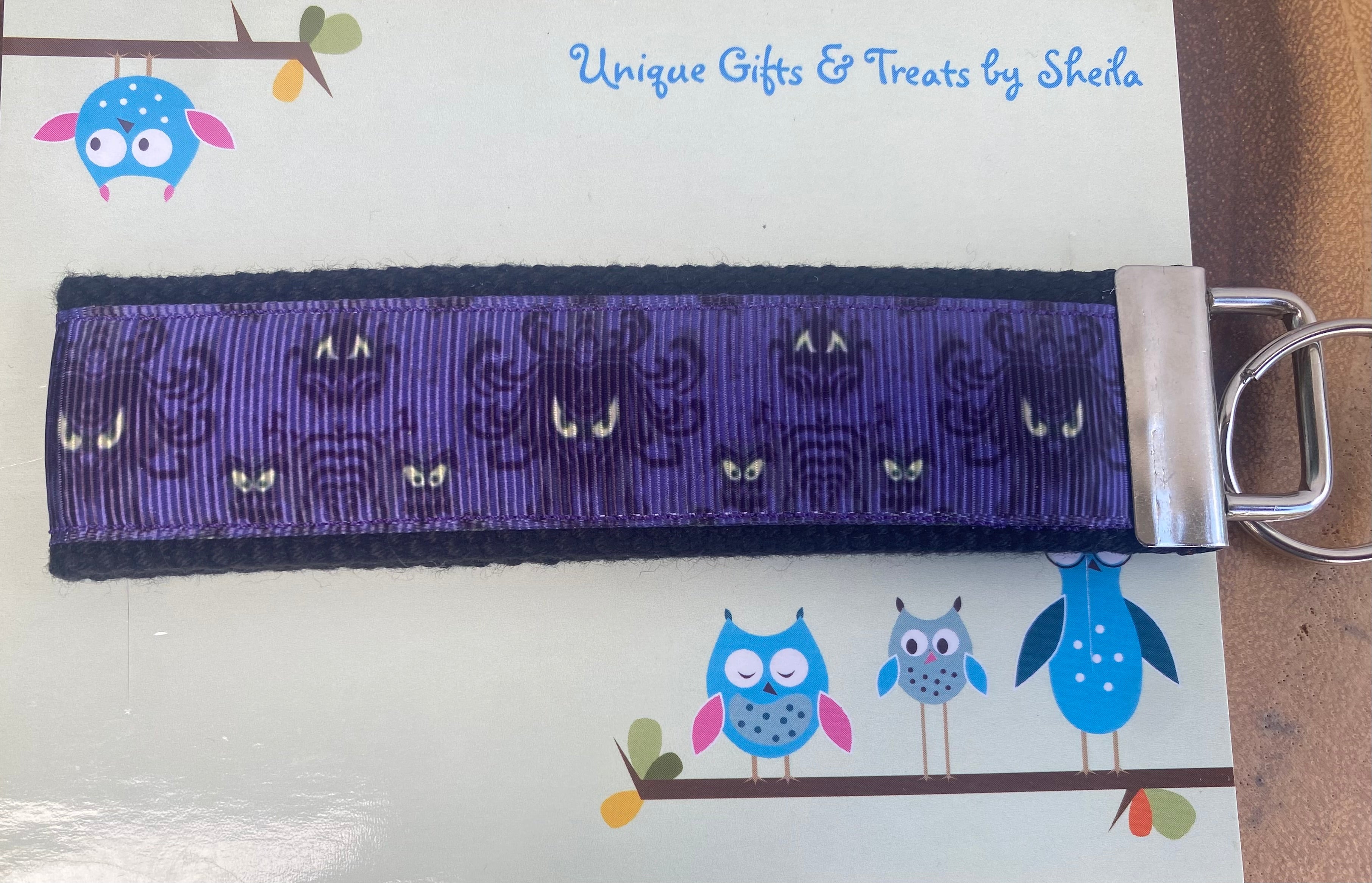Haunted Mansion Wallpaper Keychain;Keyfob