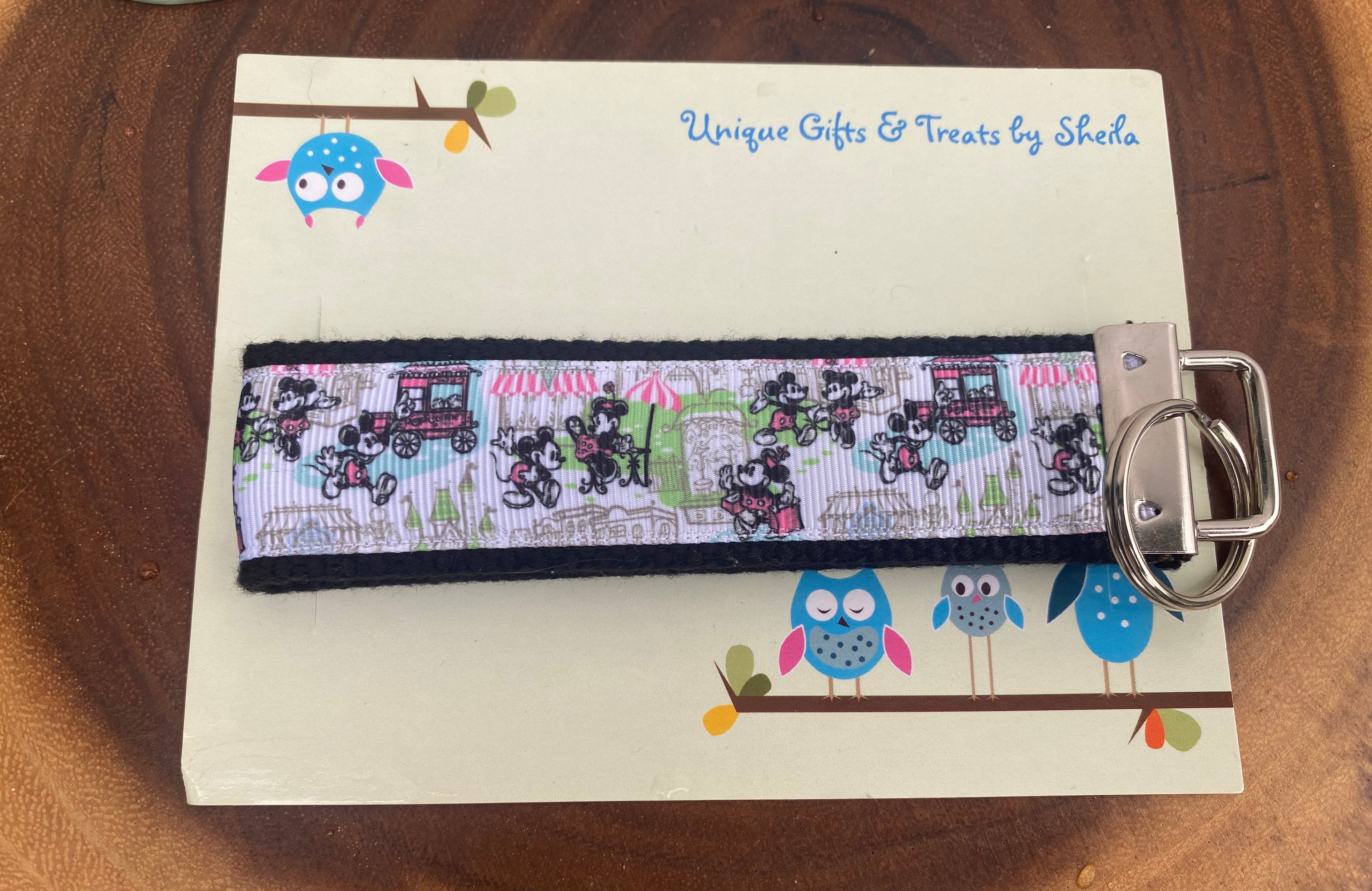 Mickey and Minnie Bistro Keychain; Keyfob