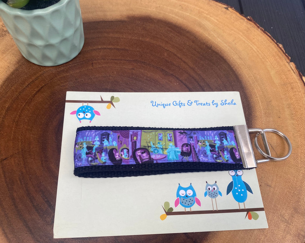 Haunted Mansion Ride Scenes Keychain;Keyfob
