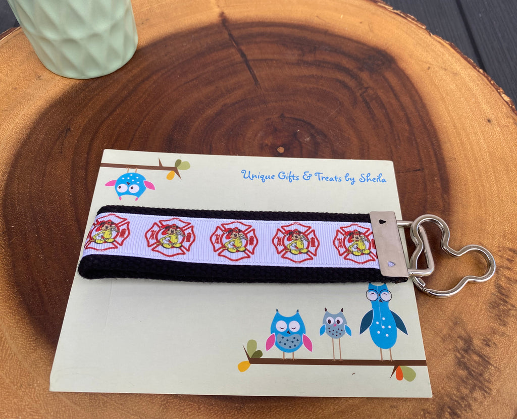 Mickey Firefighter Keychain; Keyfob
