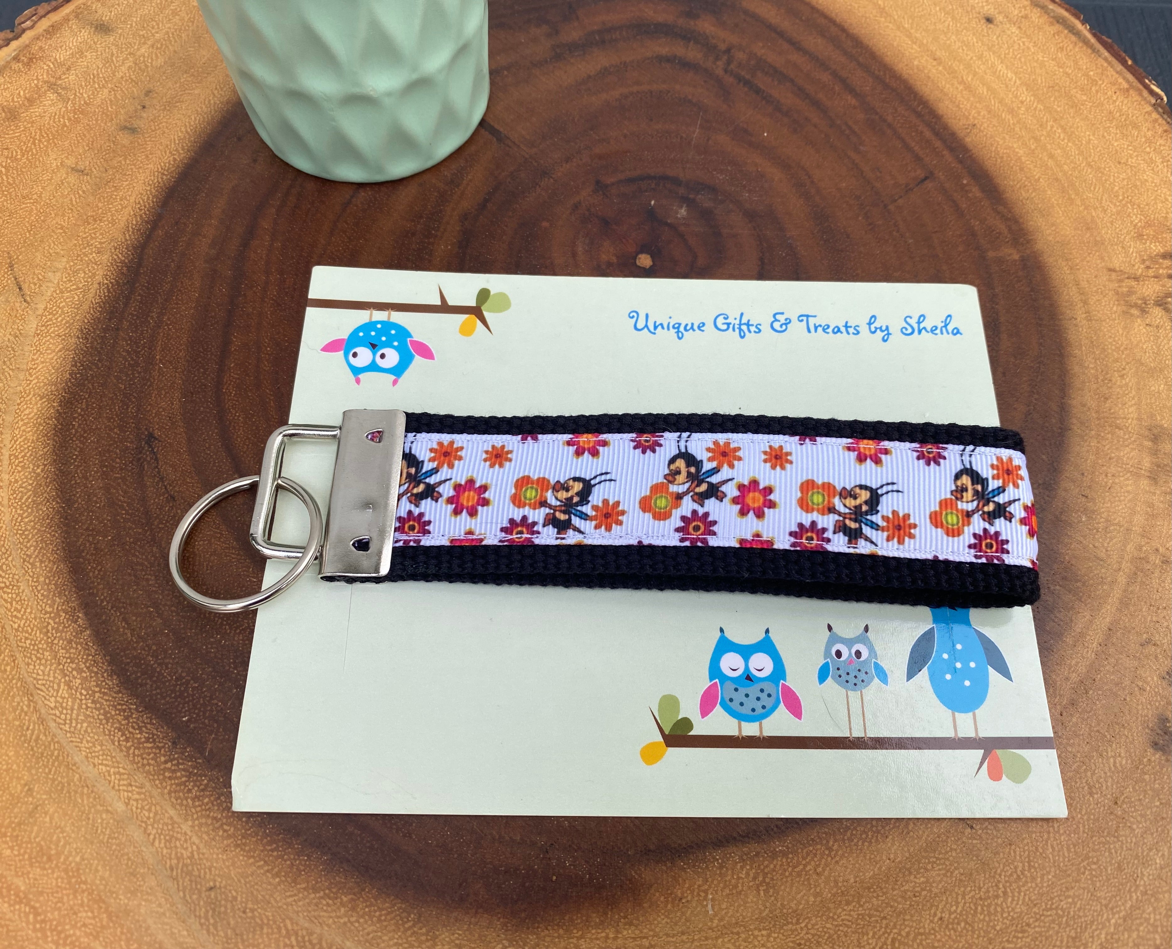 Disney Spike the Bee Keychain; Keyfob