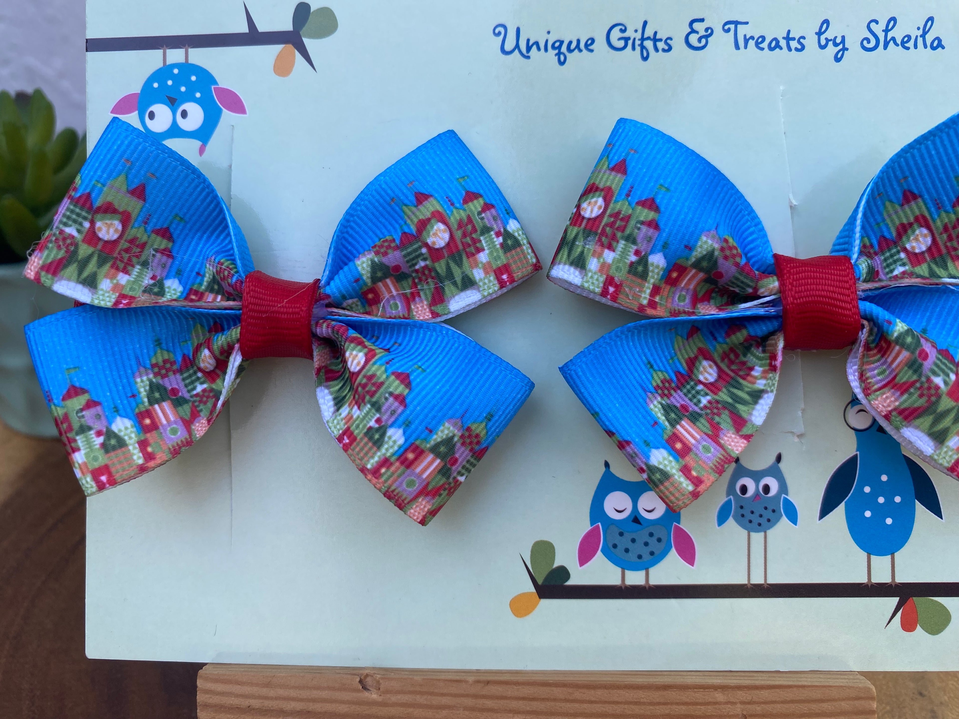 Christmas It’s A Small World Hairbows