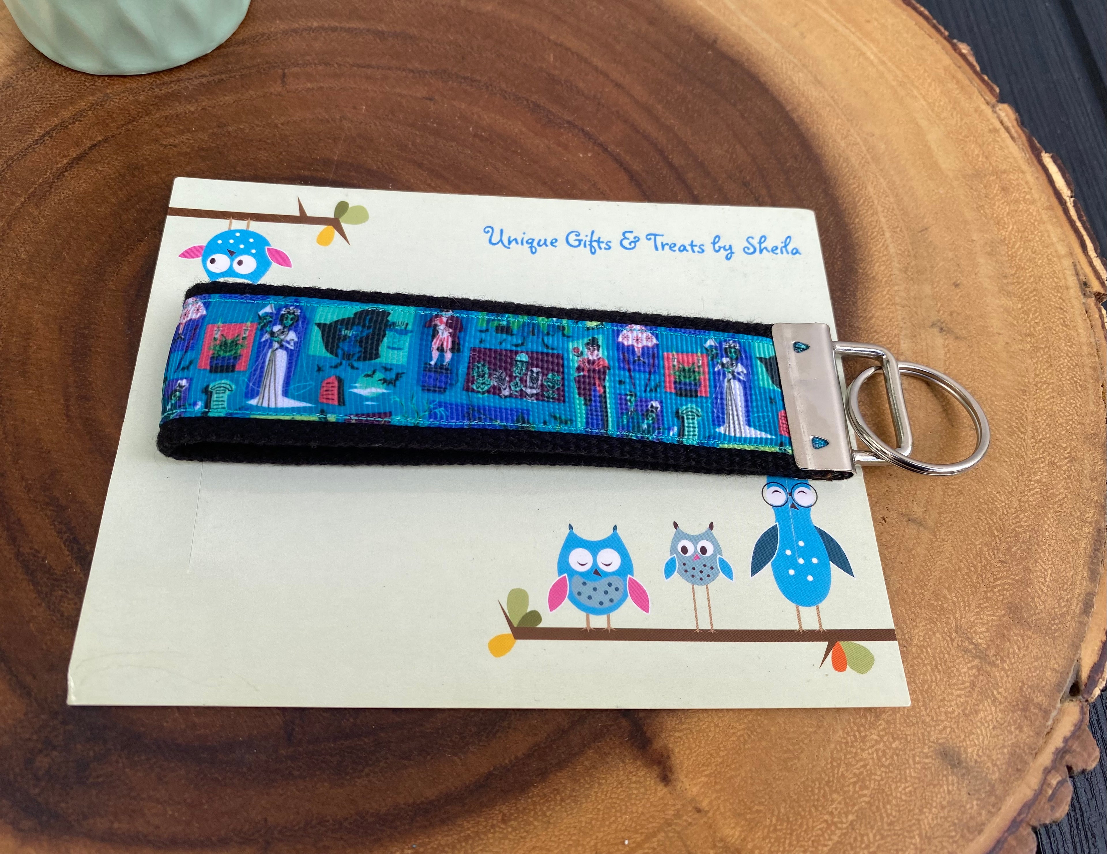 Disney Dooney Haunted Mansion Keychain; Keyfob